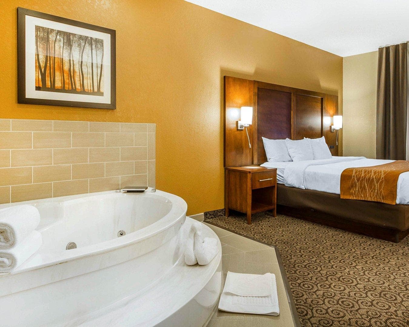 Comfort Suites Ramsey — 13