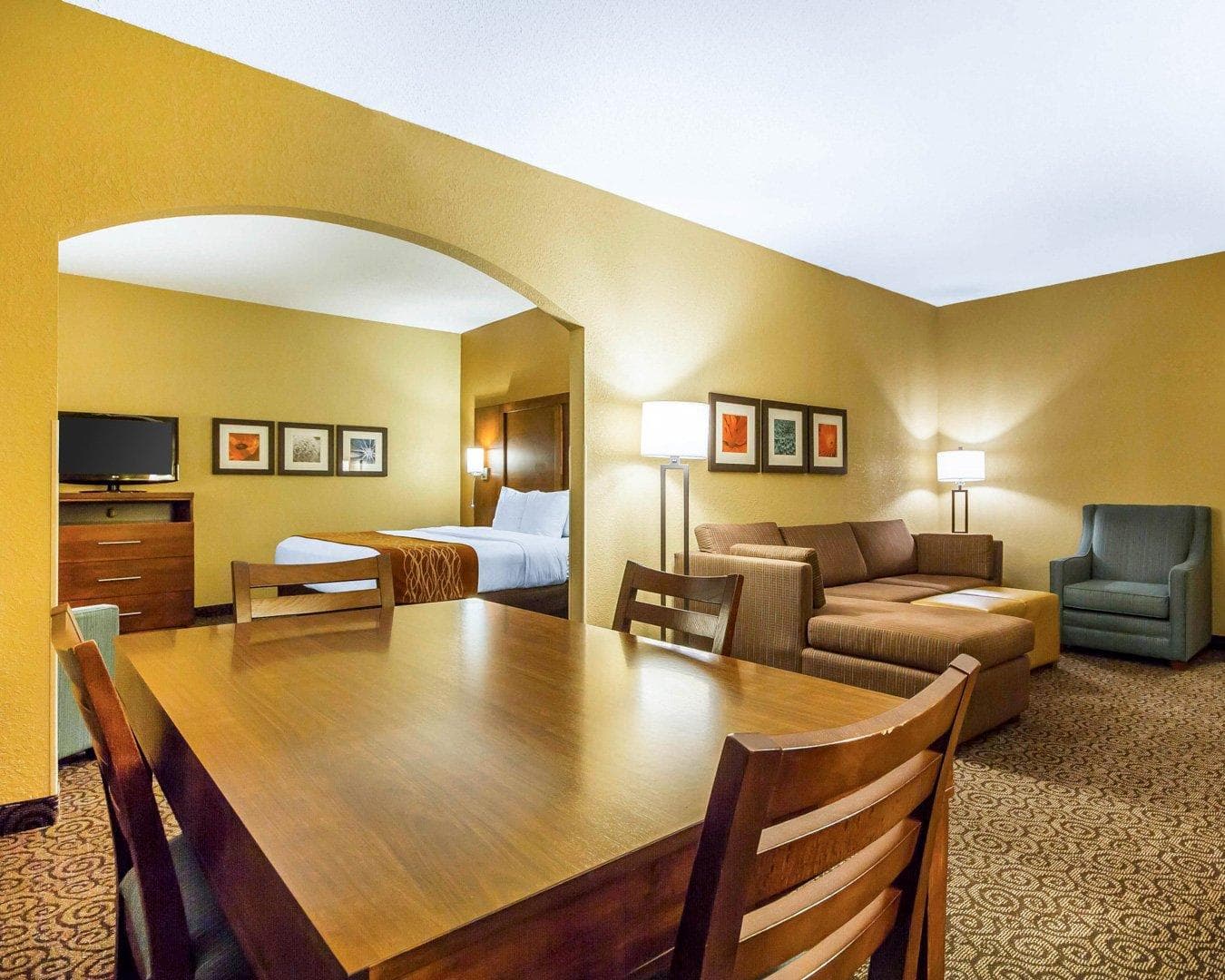 Comfort Suites Ramsey — 10