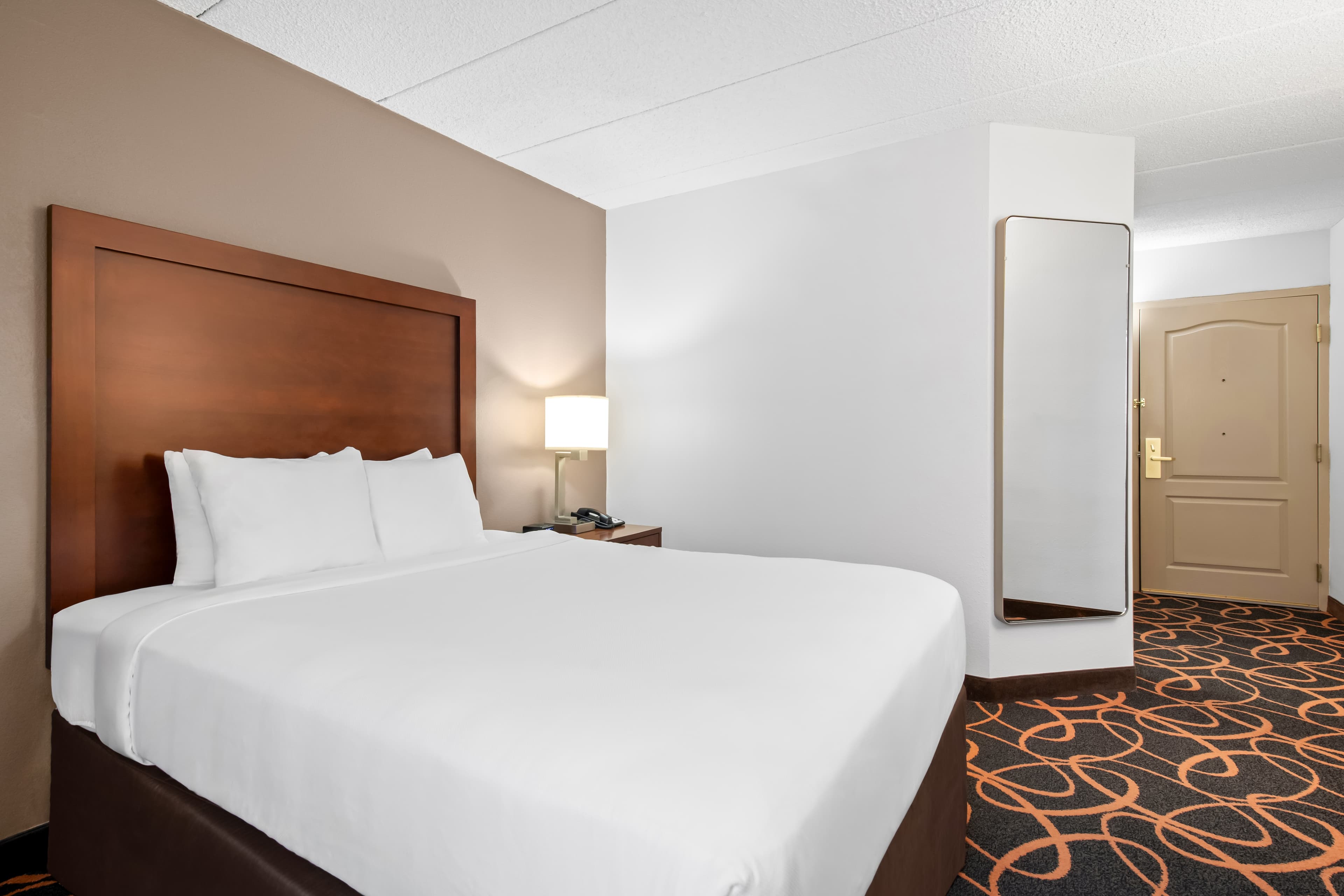 Comfort Inn Plymouth-Minneapolis - Image 3