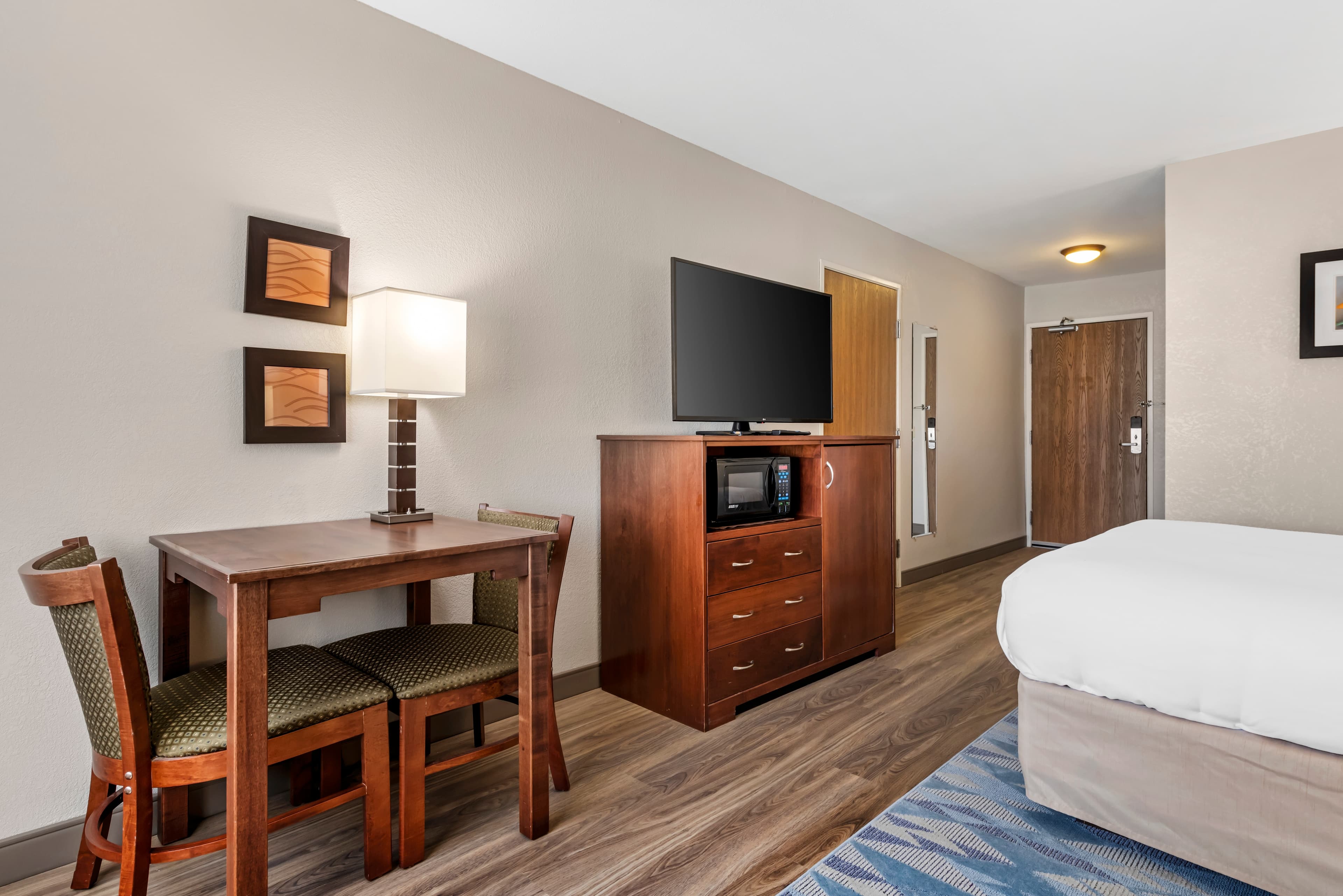 Comfort Inn Albert Lea at Trails Travel Center — 20