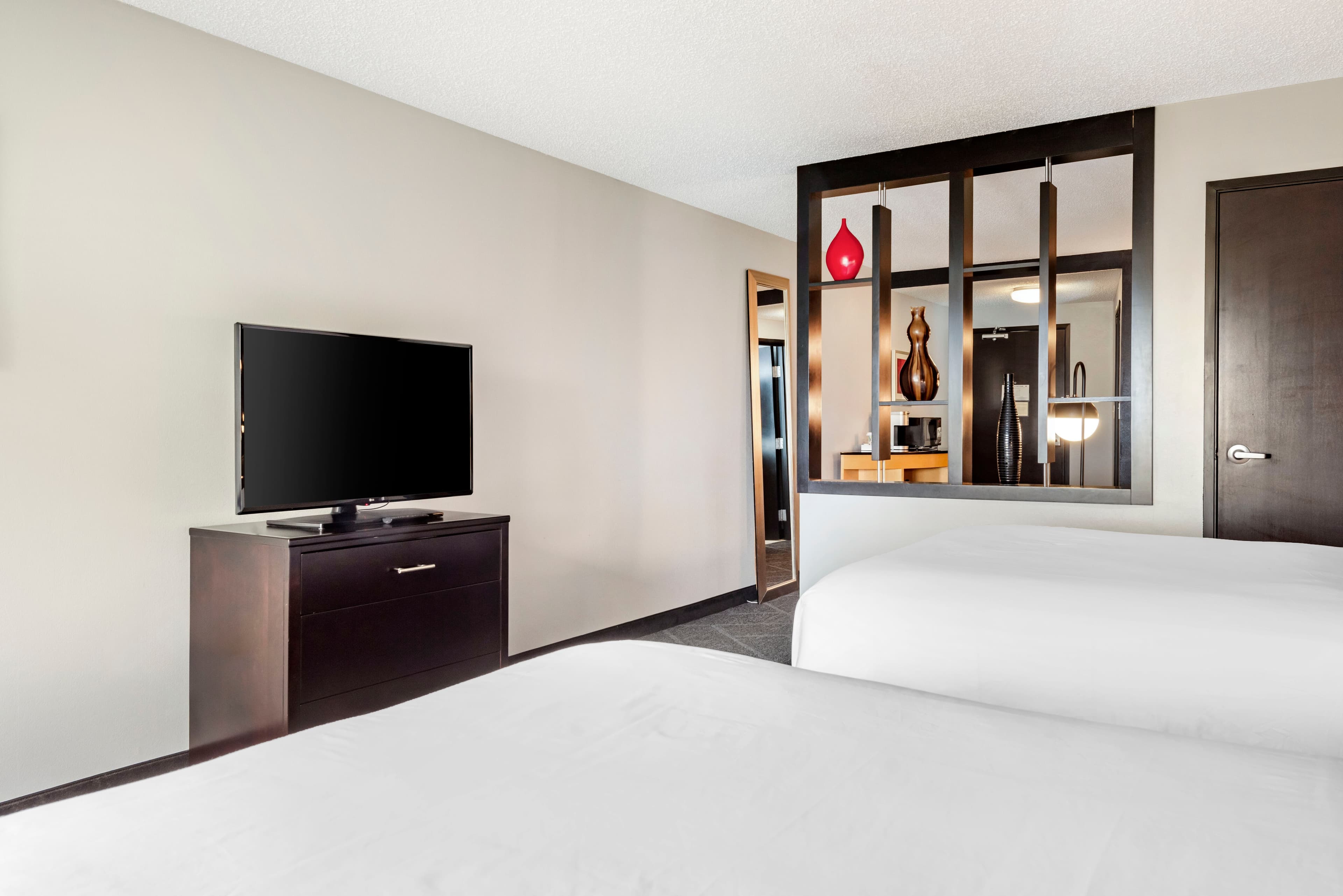 Cambria Hotel Minneapolis Maple Grove — 9