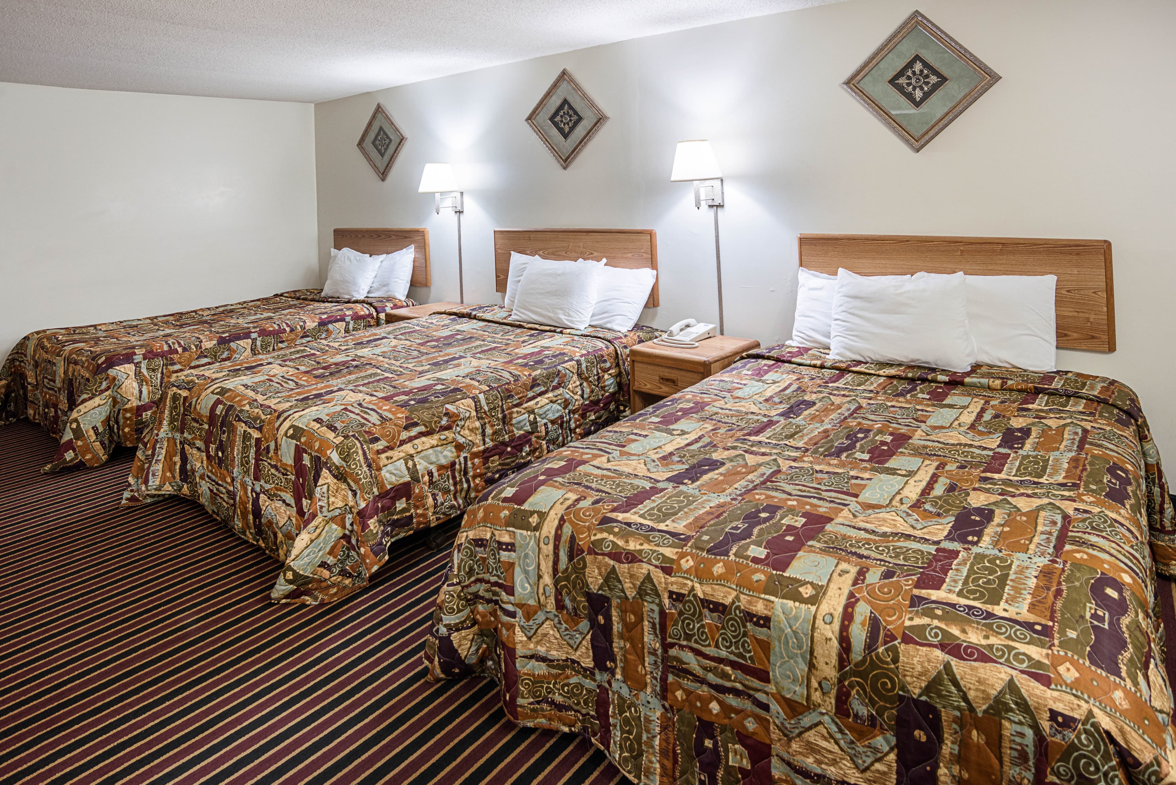 Rodeway Inn & Suites Austin I-90 — 18
