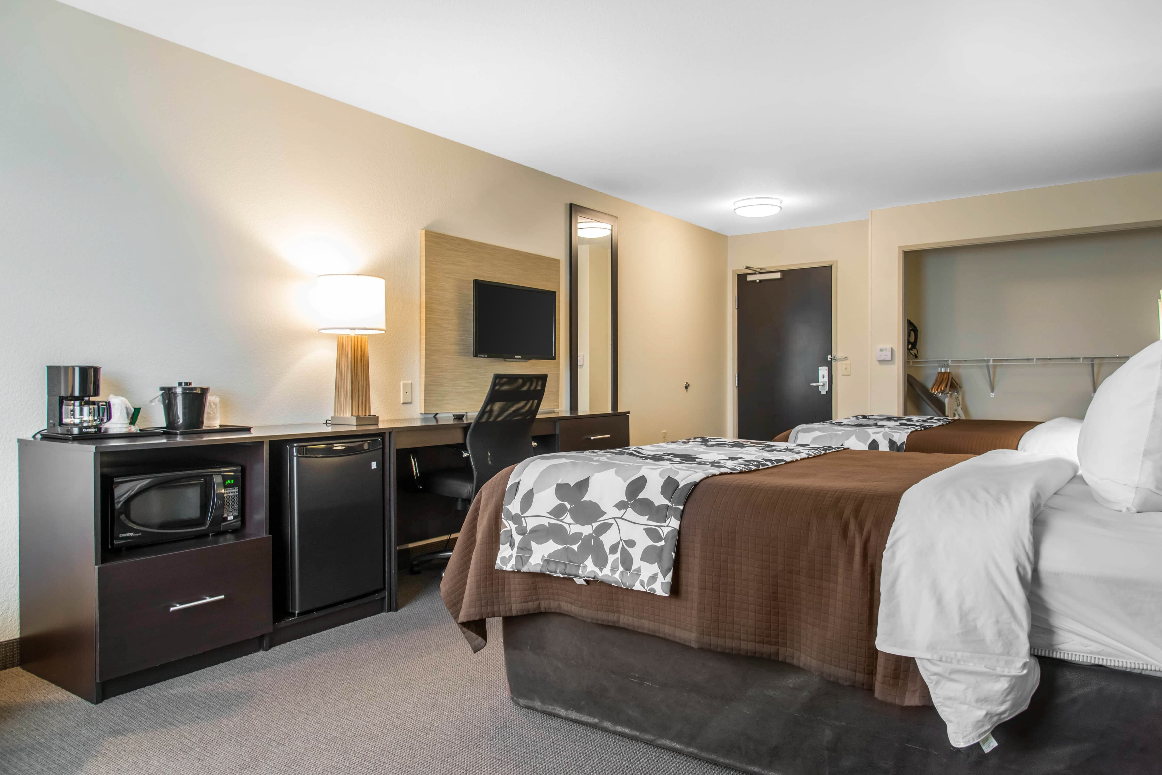 Sleep Inn & Suites Marshall - University Area — 7