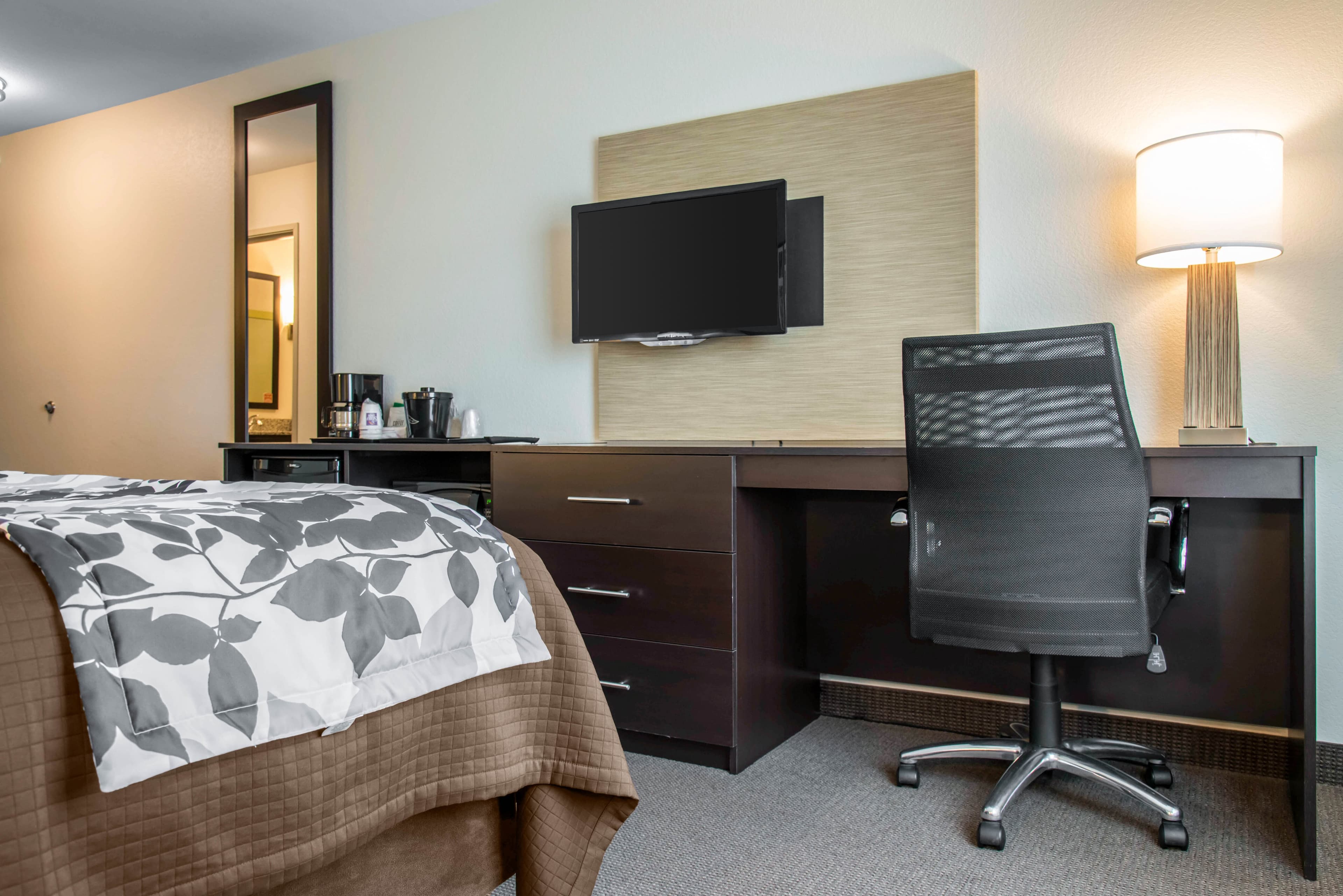 Sleep Inn & Suites Marshall - University Area - Image 3