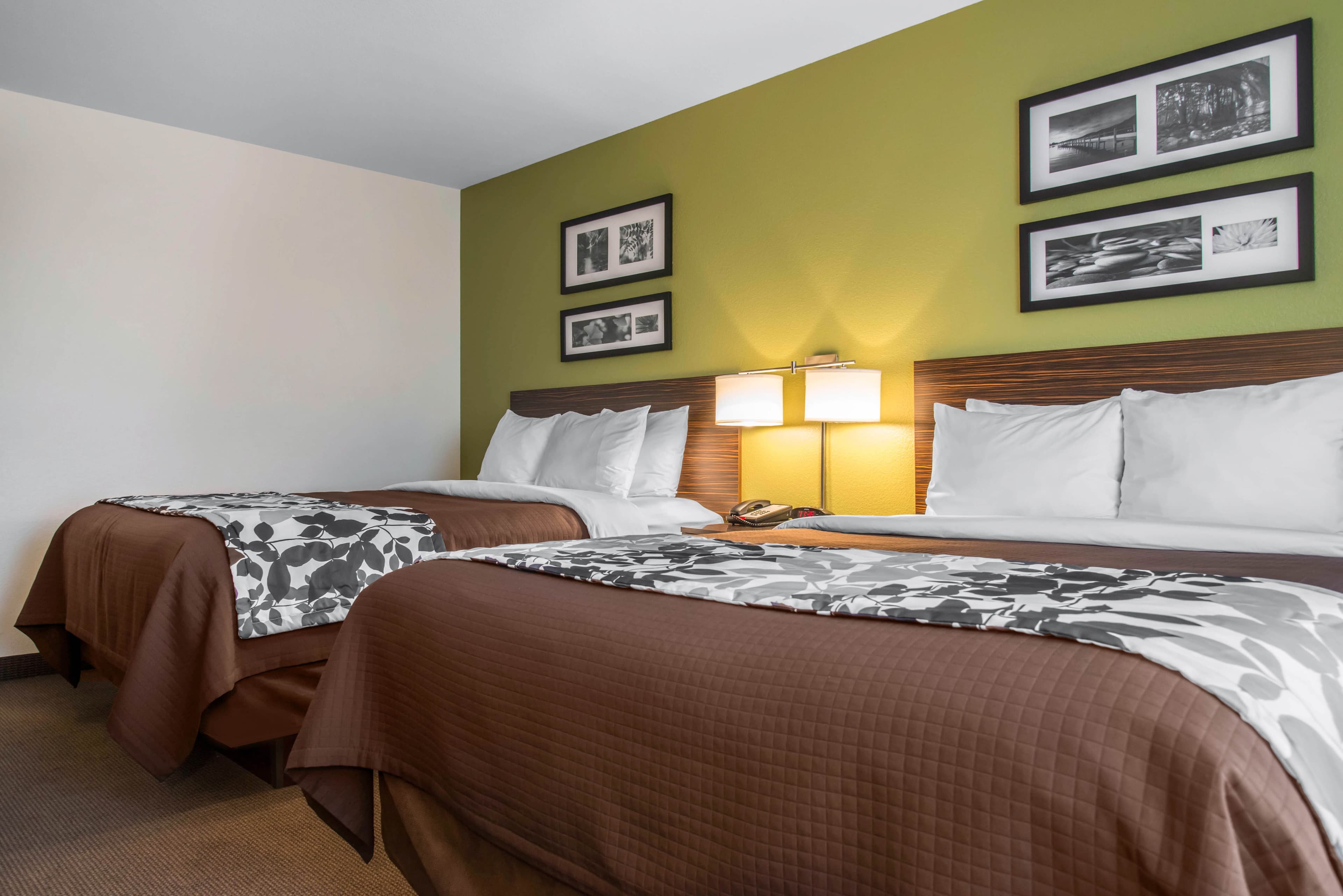 Sleep Inn & Suites Marshall - University Area — 11
