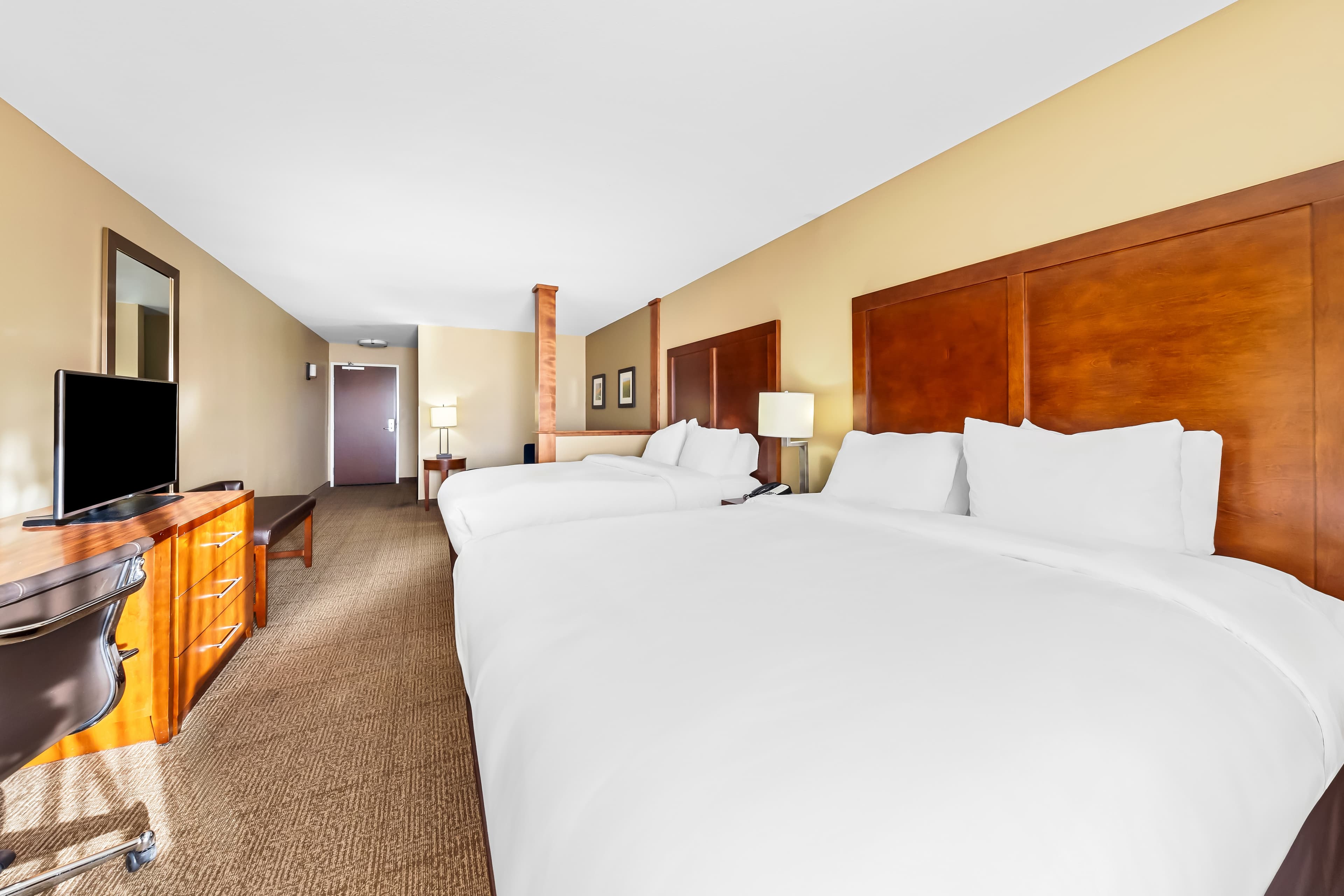 Comfort Inn & Suites West - Medical Center — 32