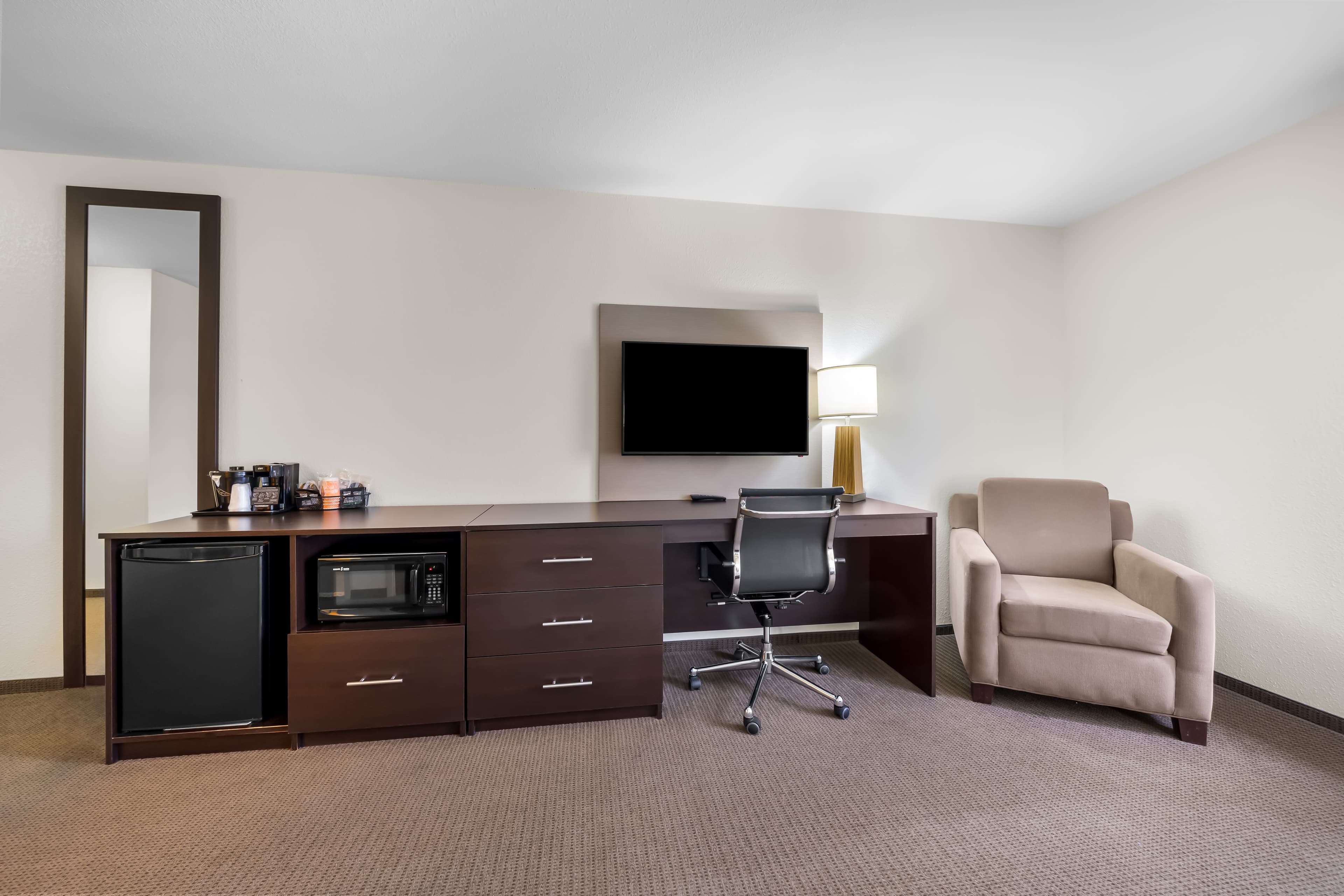 Sleep Inn & Suites West-Near Medical Center — 6