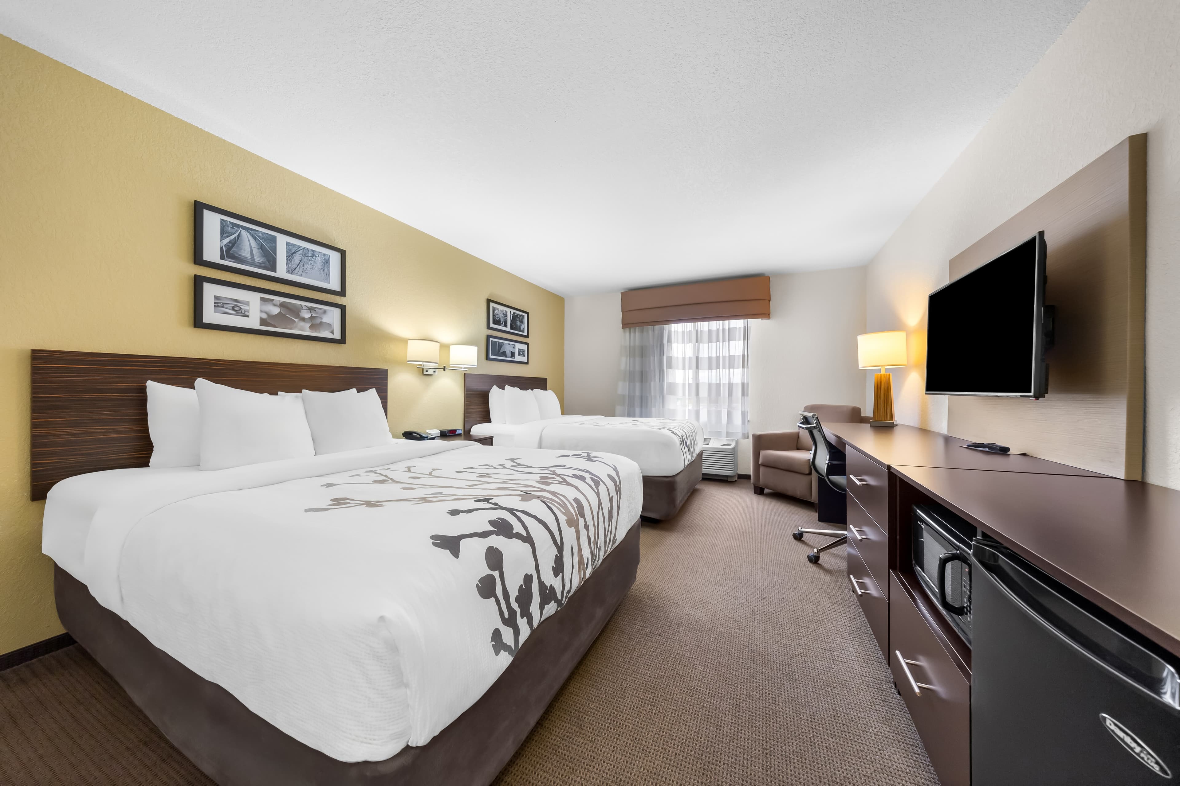 Sleep Inn & Suites West-Near Medical Center - Image 3