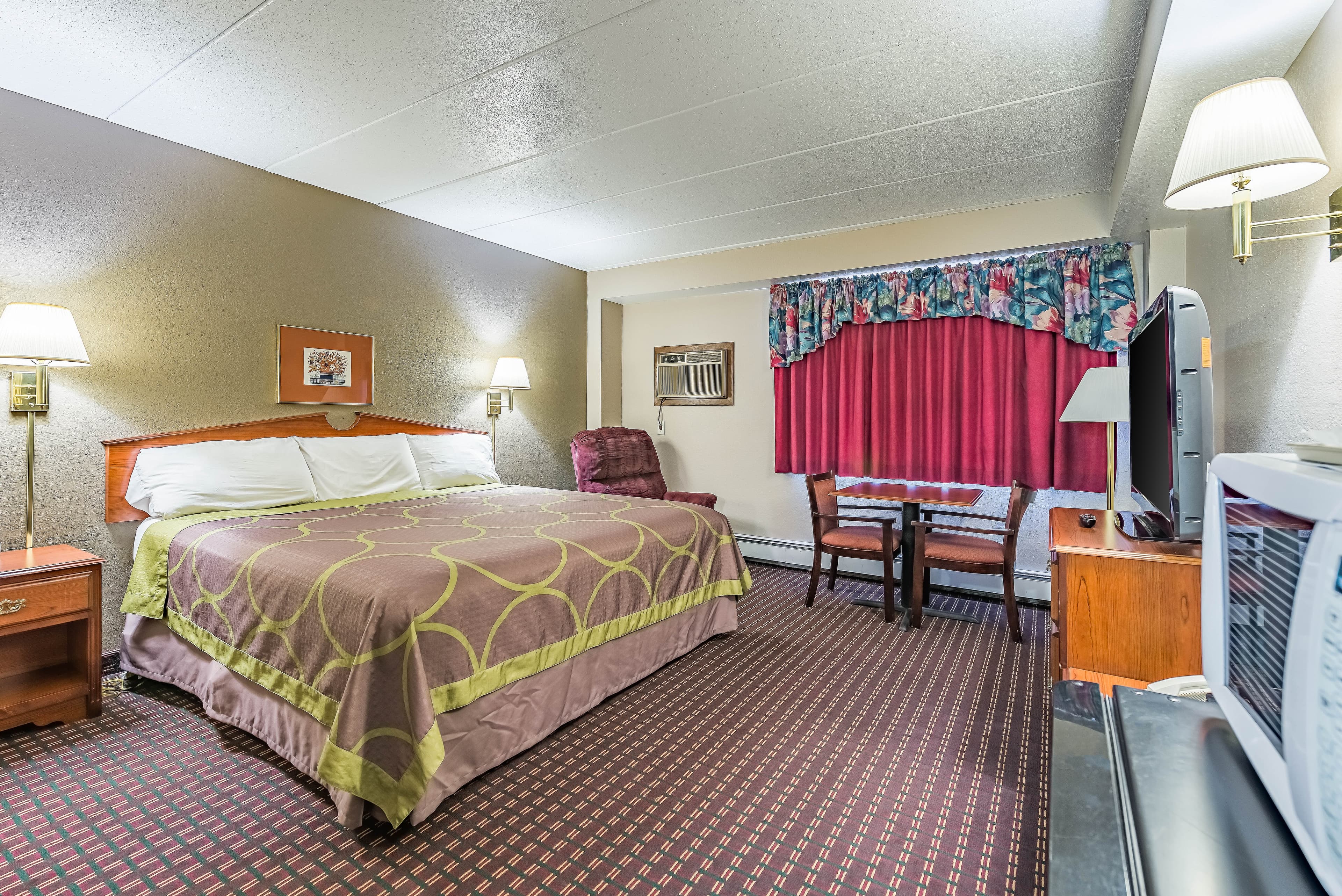 Rodeway Inn Saint Joseph - Image 4