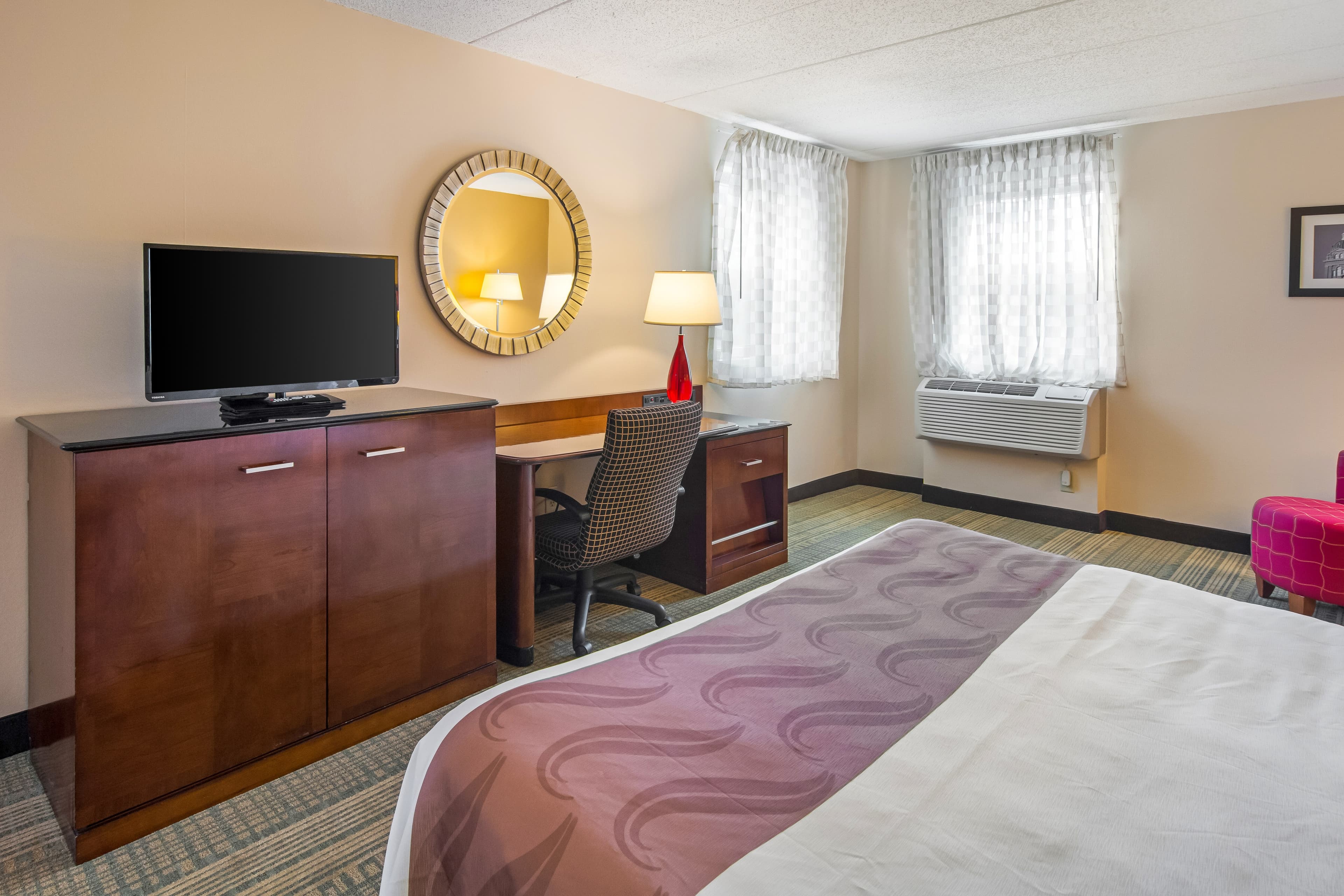 Quality Inn & Suites Virginia MN - Image 3