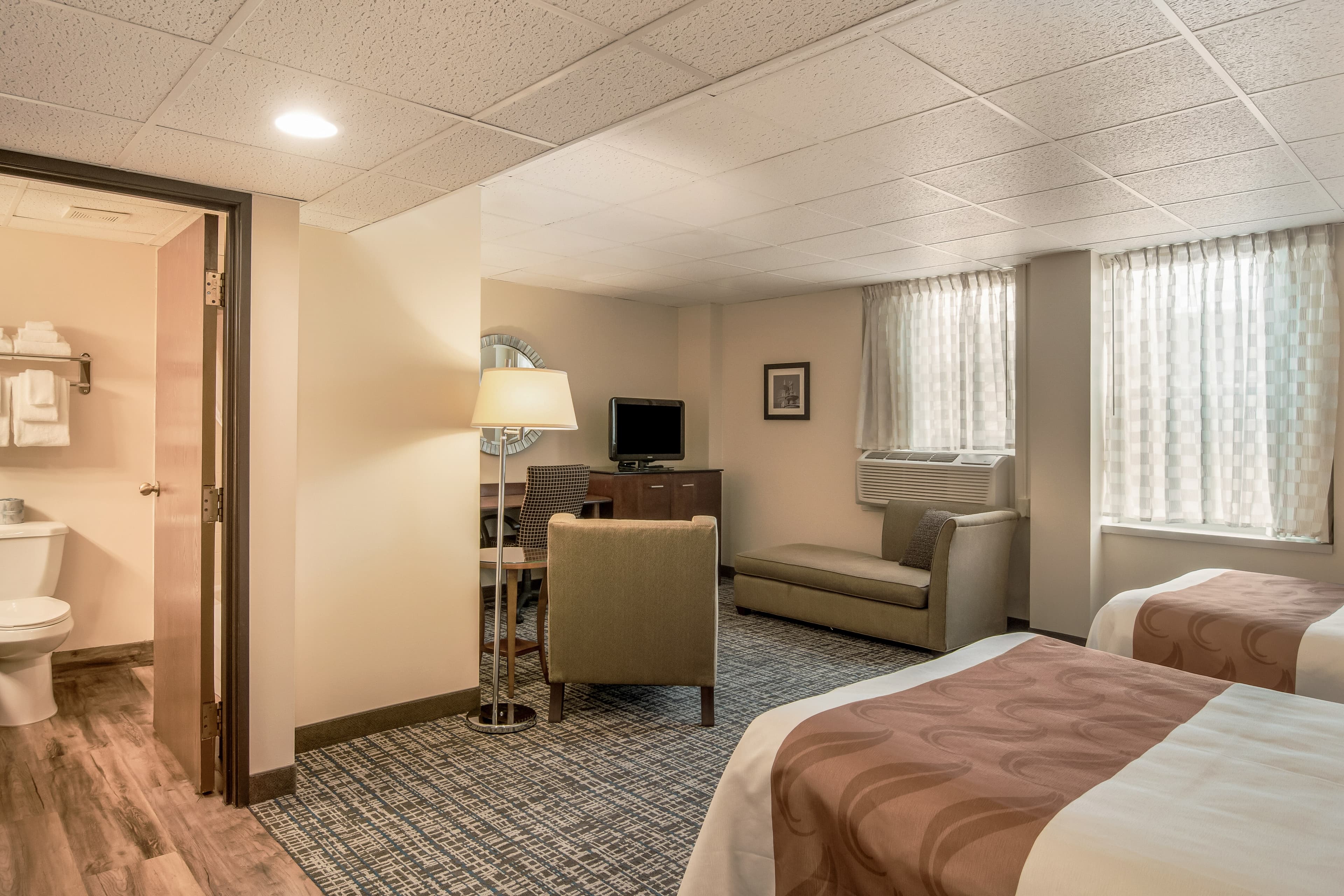 Quality Inn & Suites Virginia MN — 17