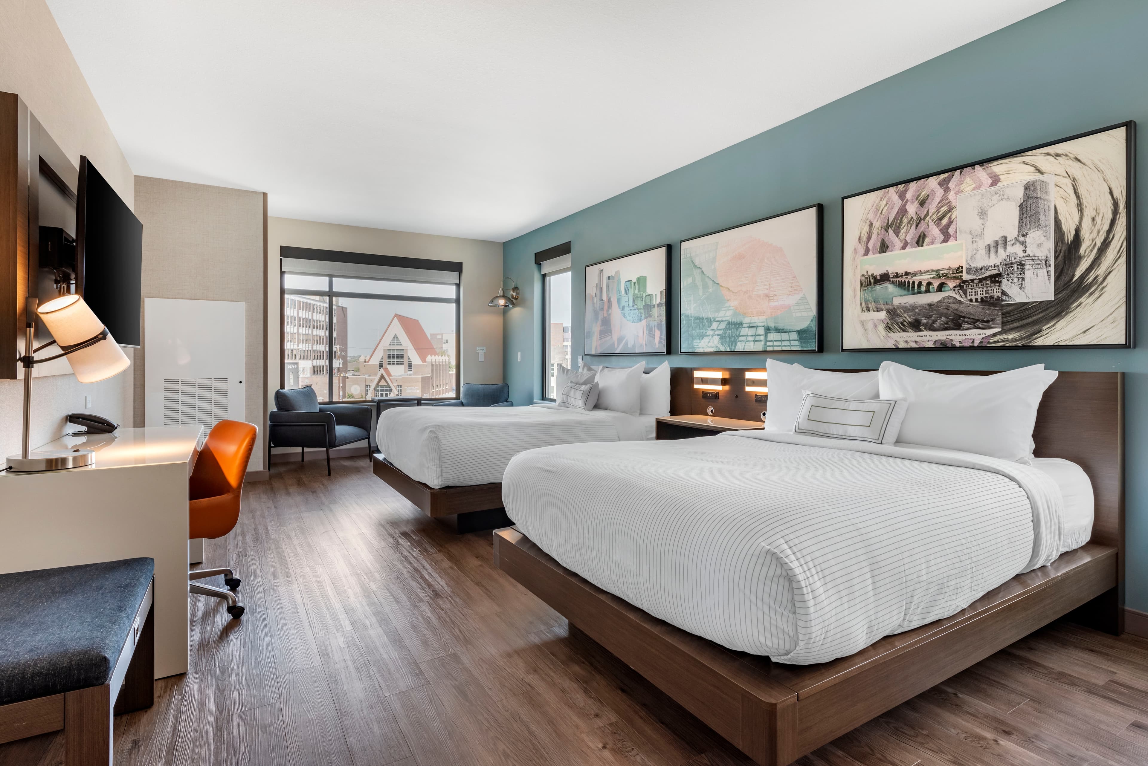 Cambria Hotel Minneapolis Downtown — 7
