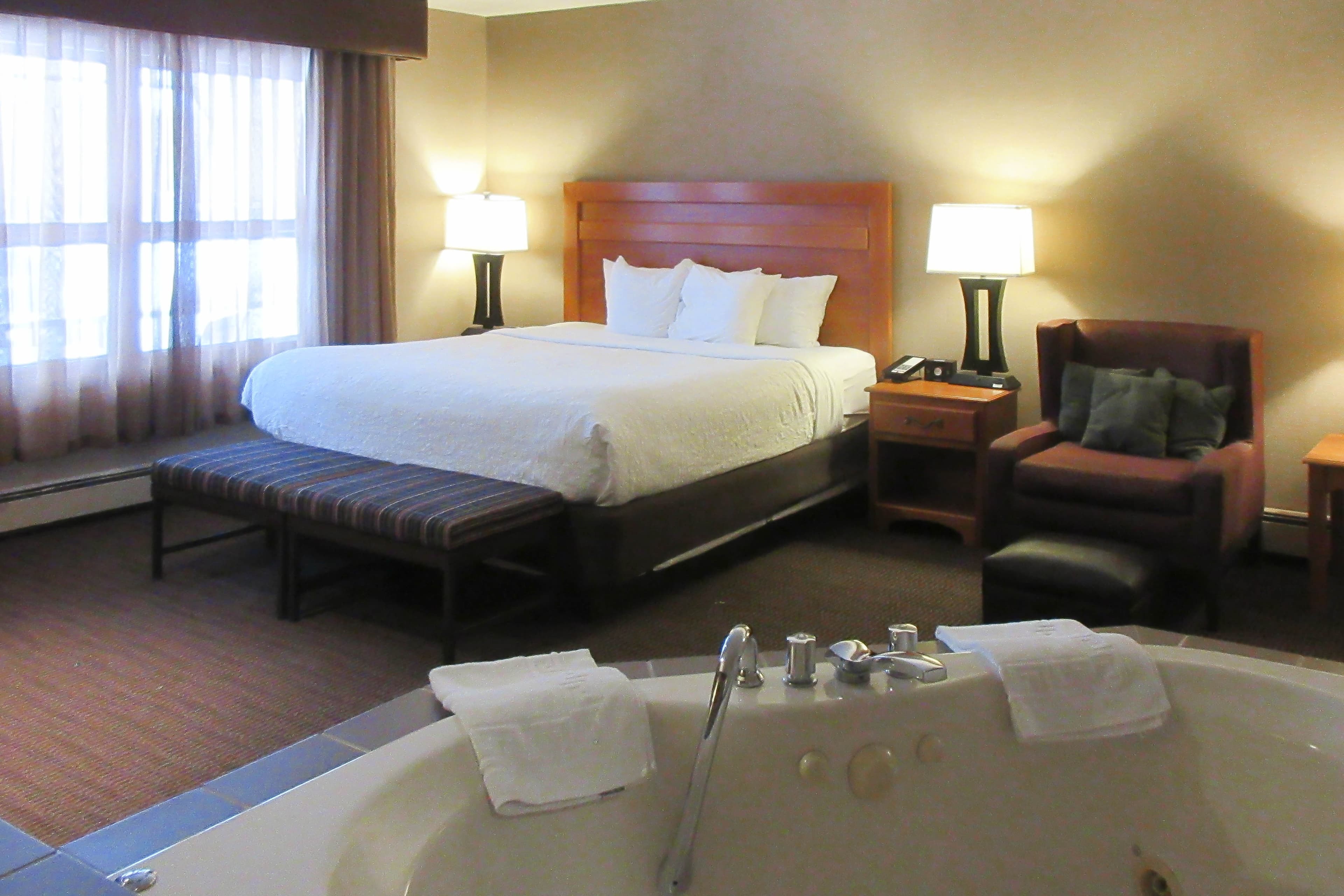 Quality Inn & Suites Detroit Lakes — 13