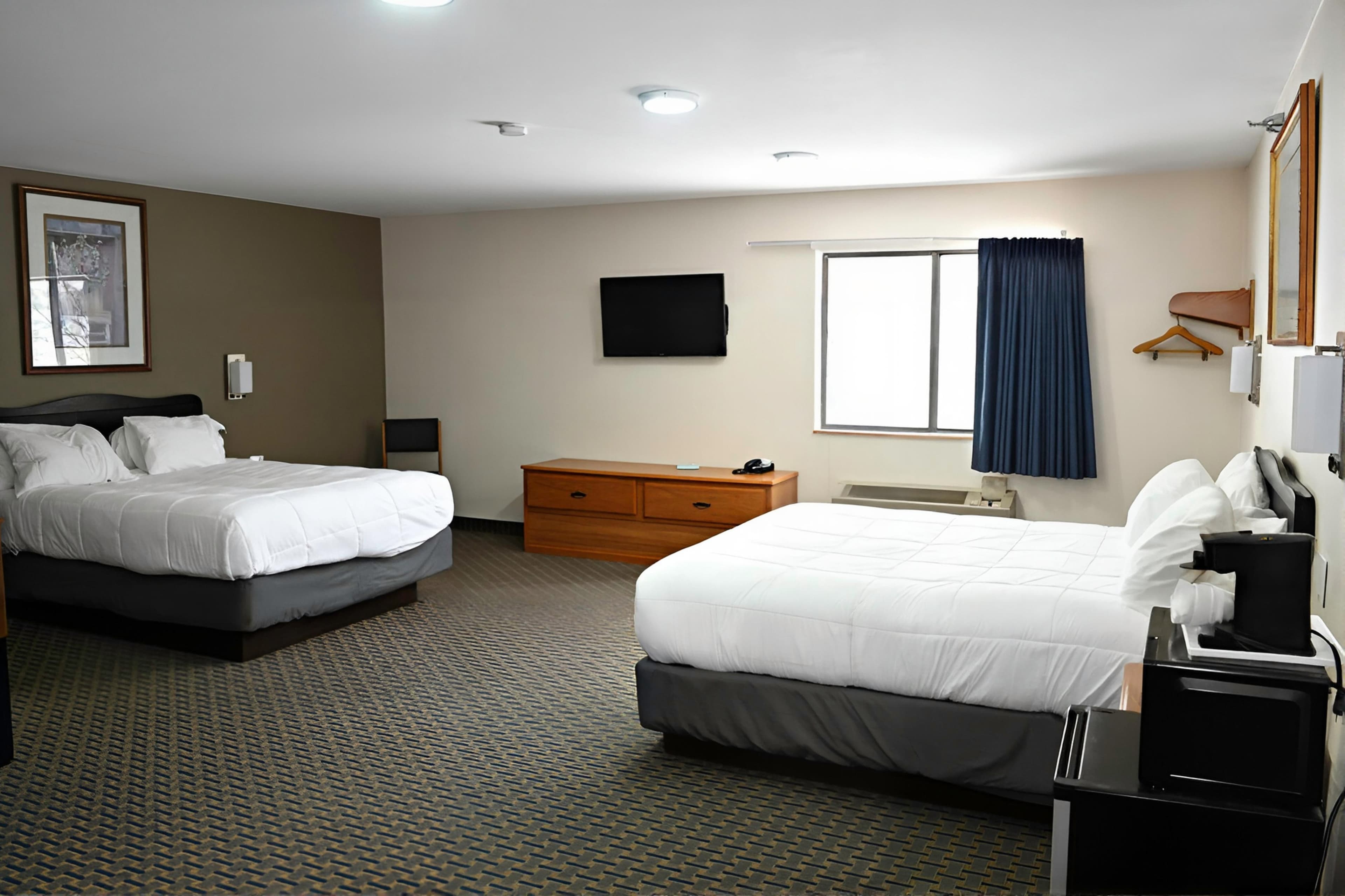 Rodeway Inn Hibbing — 11