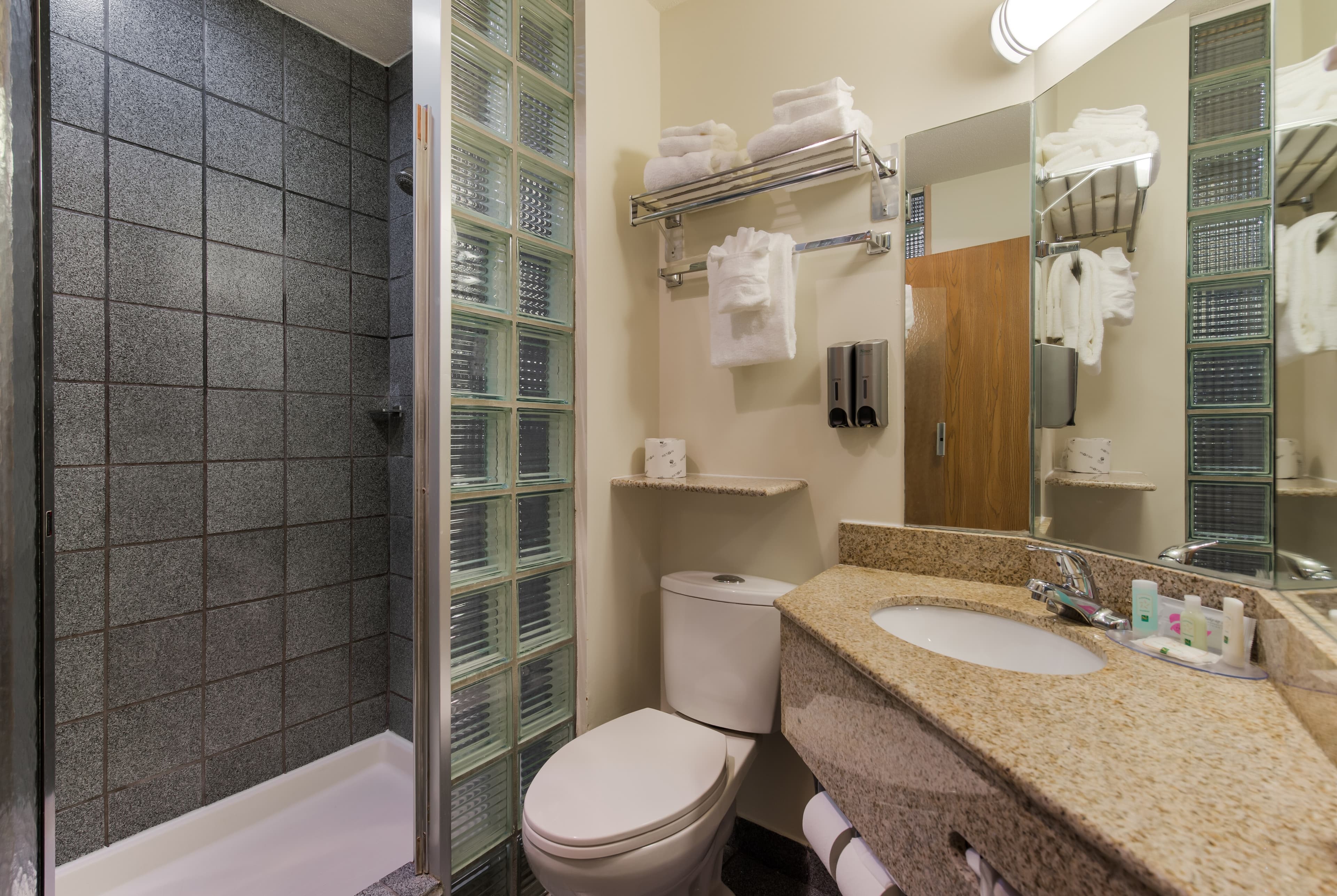 Quality Inn & Suites Red Wing — 9