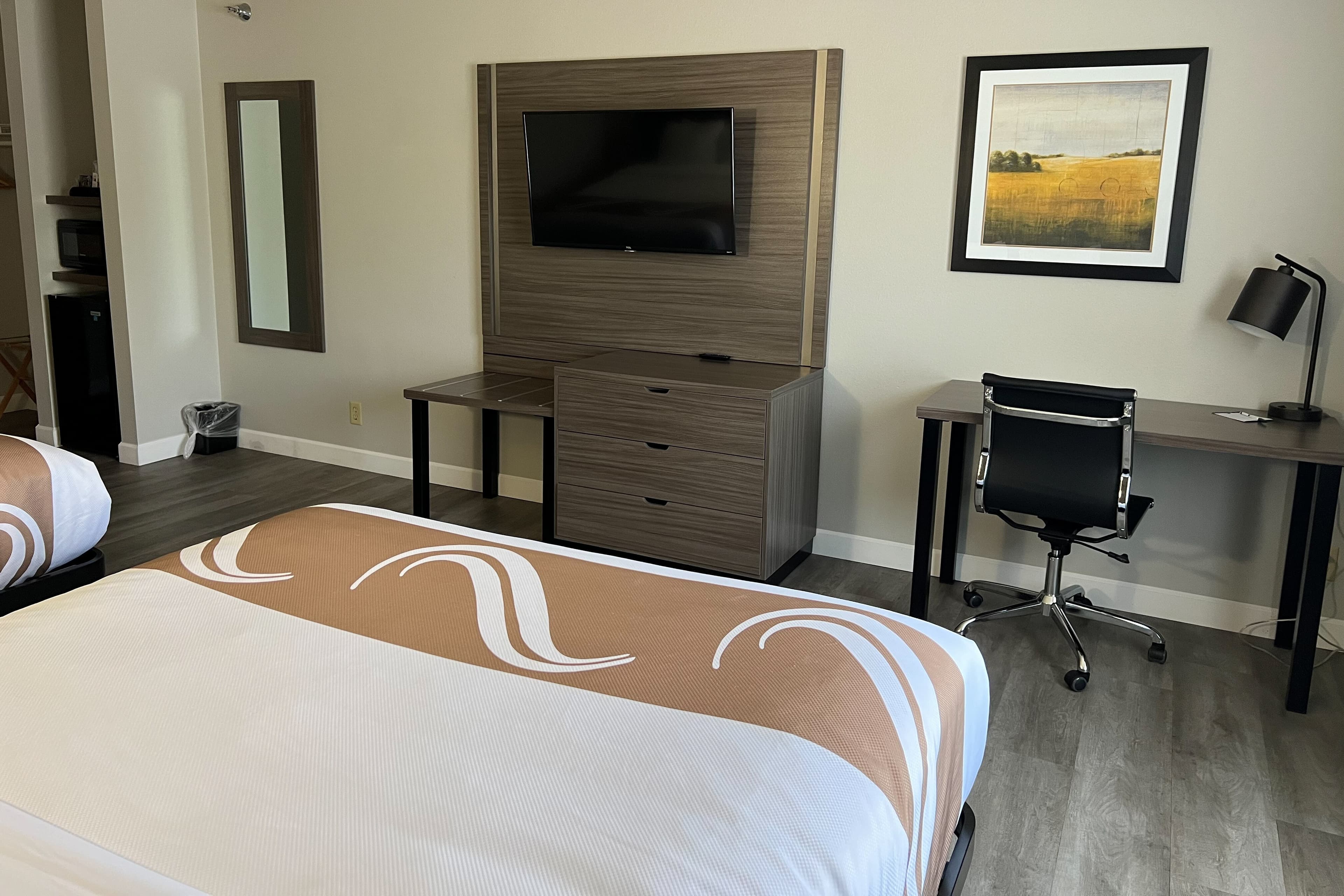 Quality Inn & Suites Red Wing — 11