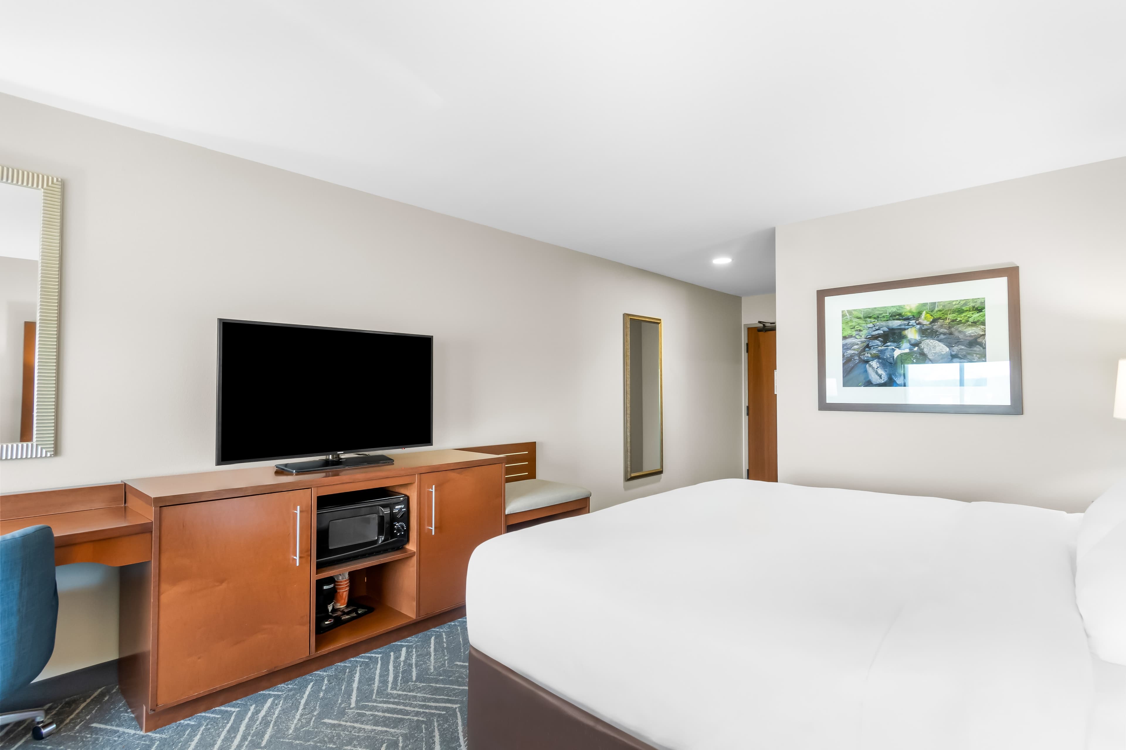 Comfort Inn & Suites Mountain Iron and Virginia — 11