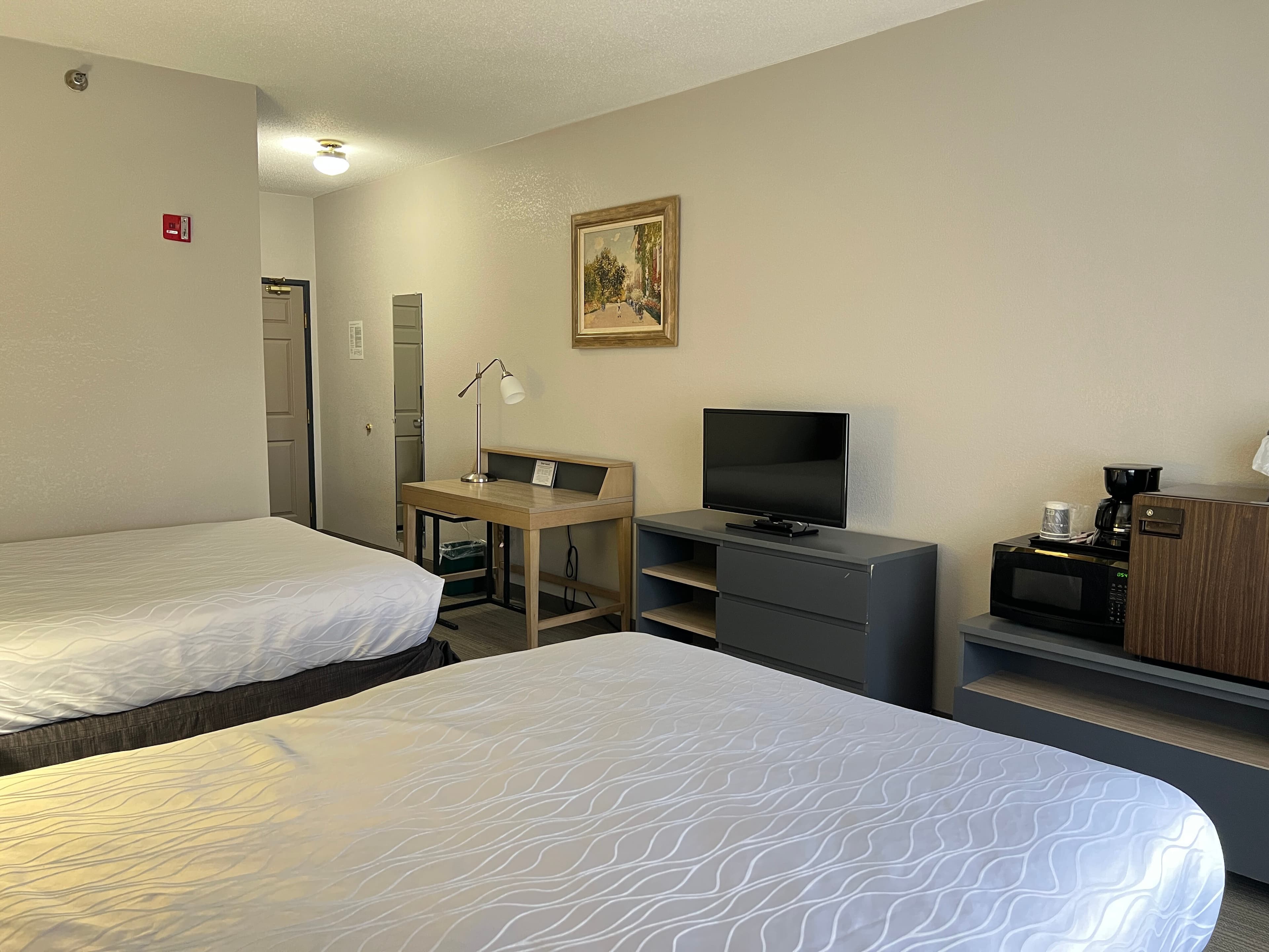 Country Inn & Suites by Radisson, Minneapolis/Shakopee - Image 5