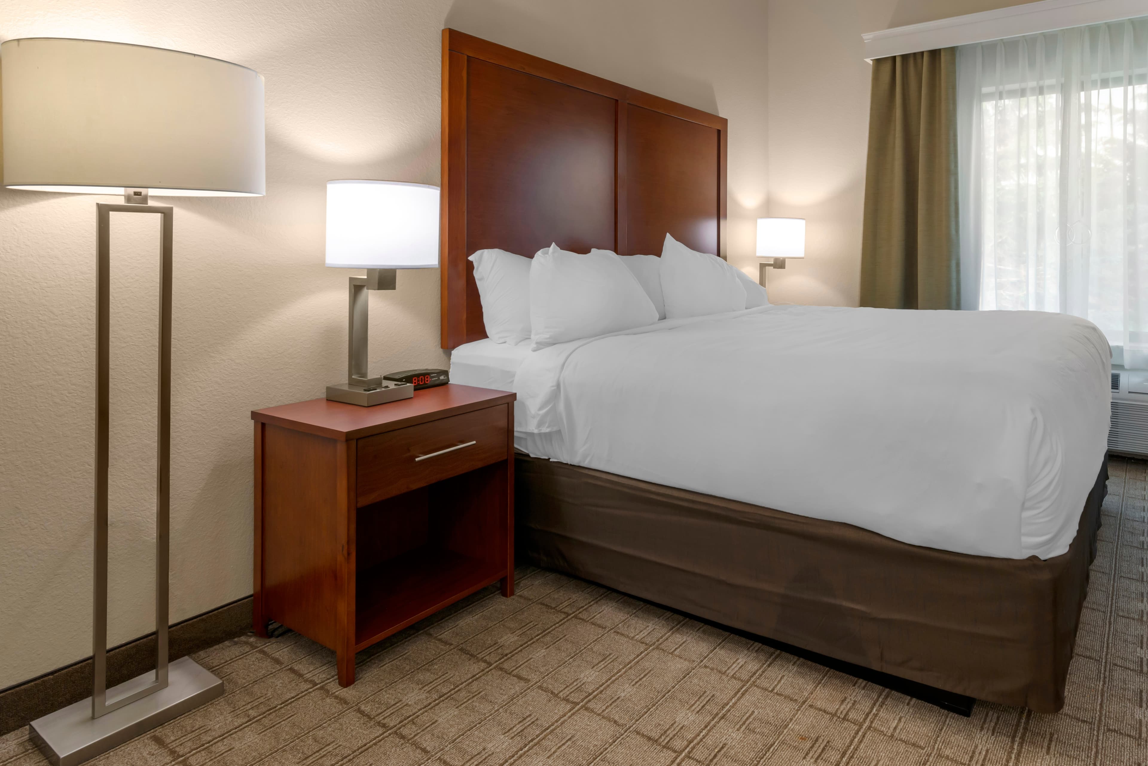 Comfort Inn & Suites North Mankato - Image 1