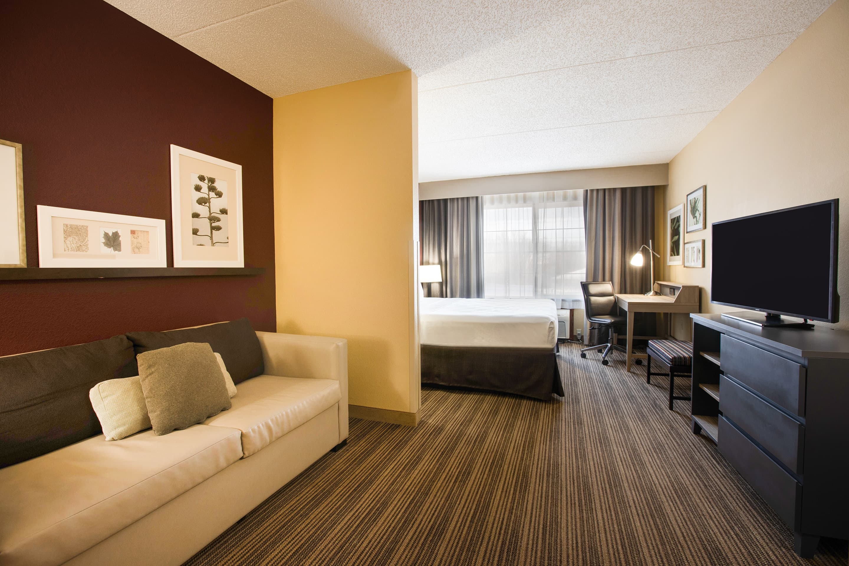 Comfort Inn & Suites St. Paul Northeast — 18