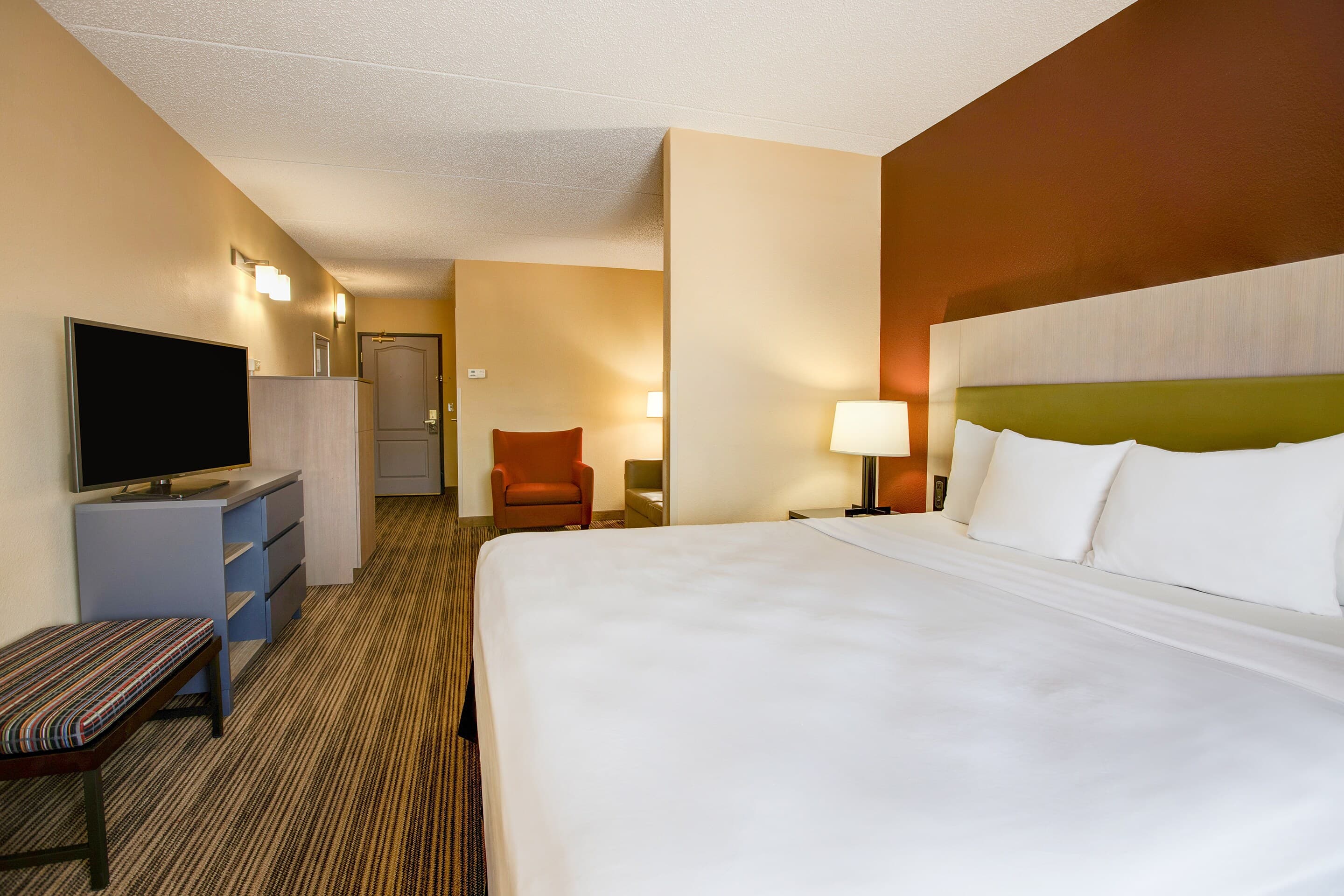 Comfort Inn & Suites St. Paul Northeast — 19