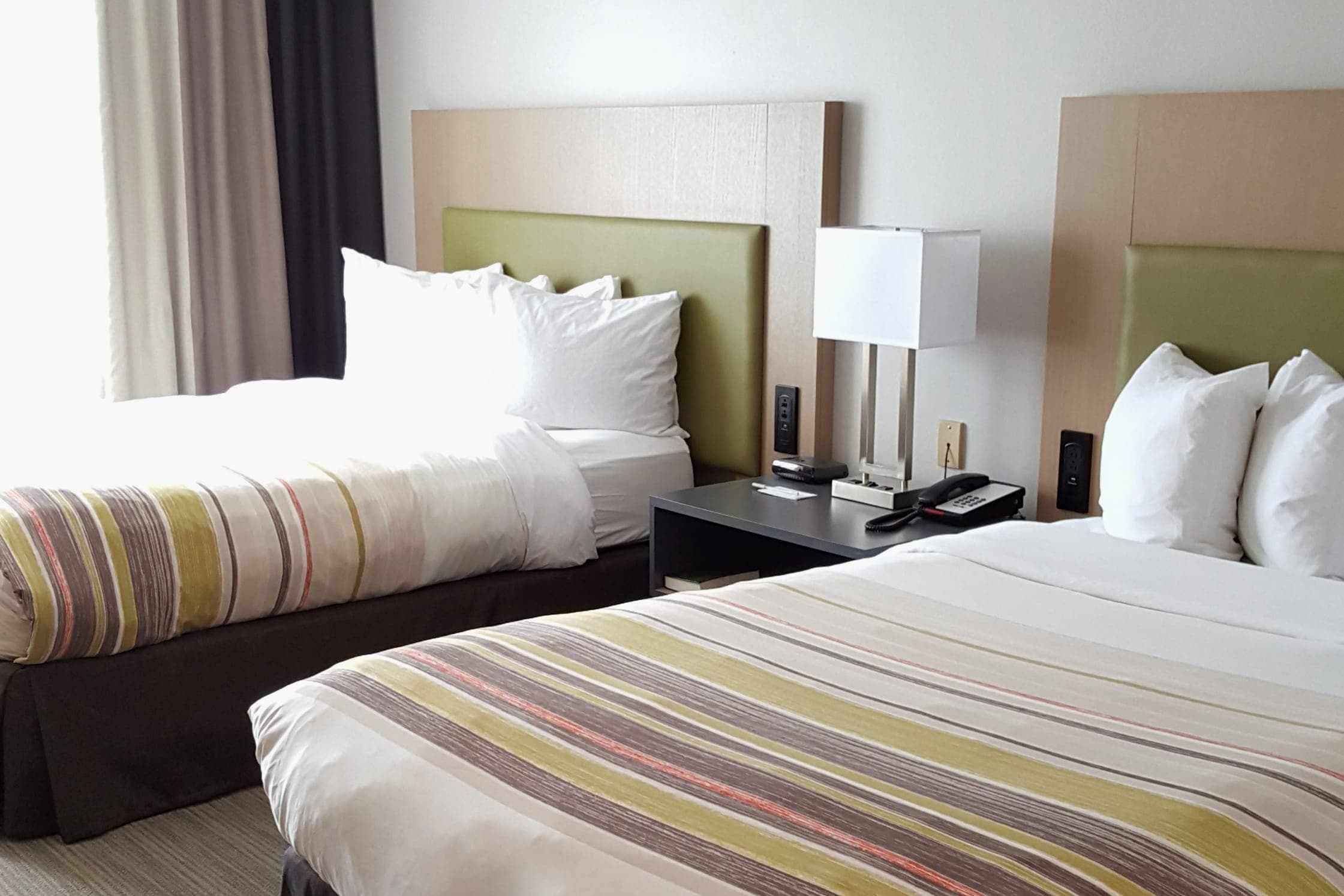 Country Inn & Suites by Radisson, Elk River, MN — 8