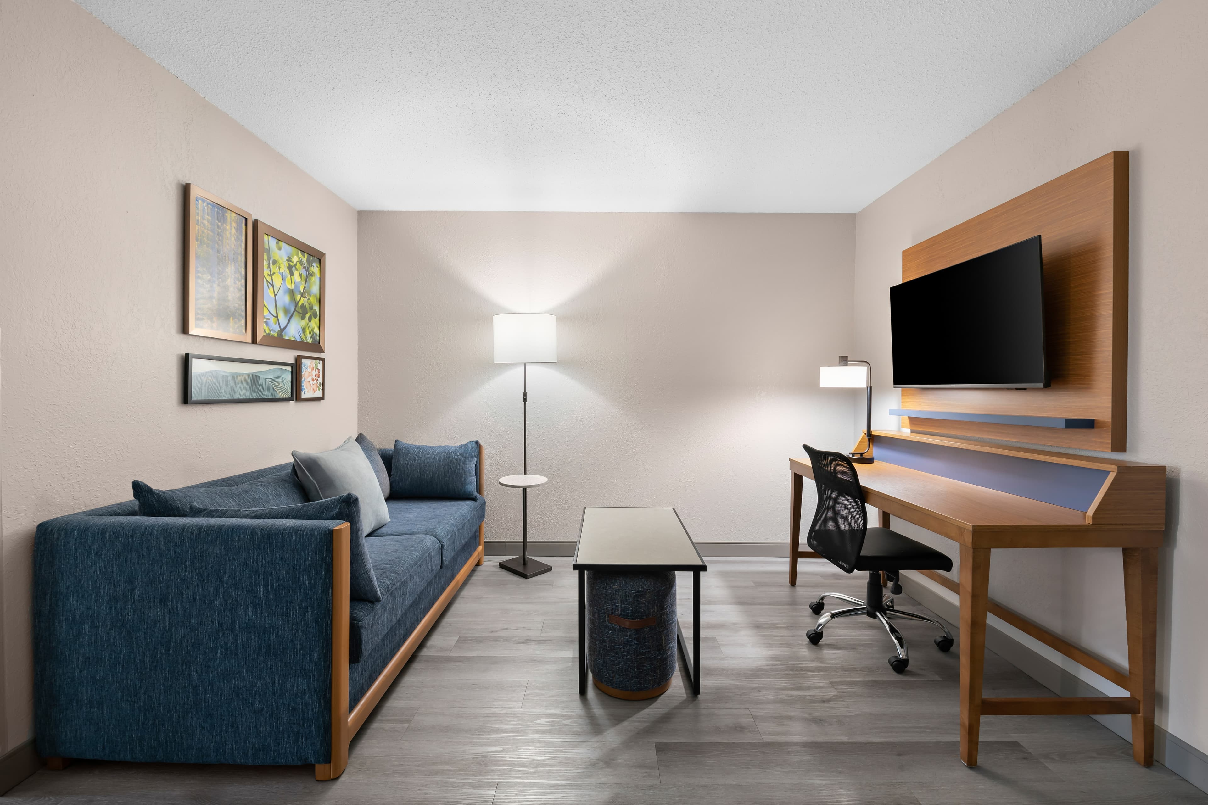 Country Inn & Suites by Radisson, Coon Rapids, MN — 34