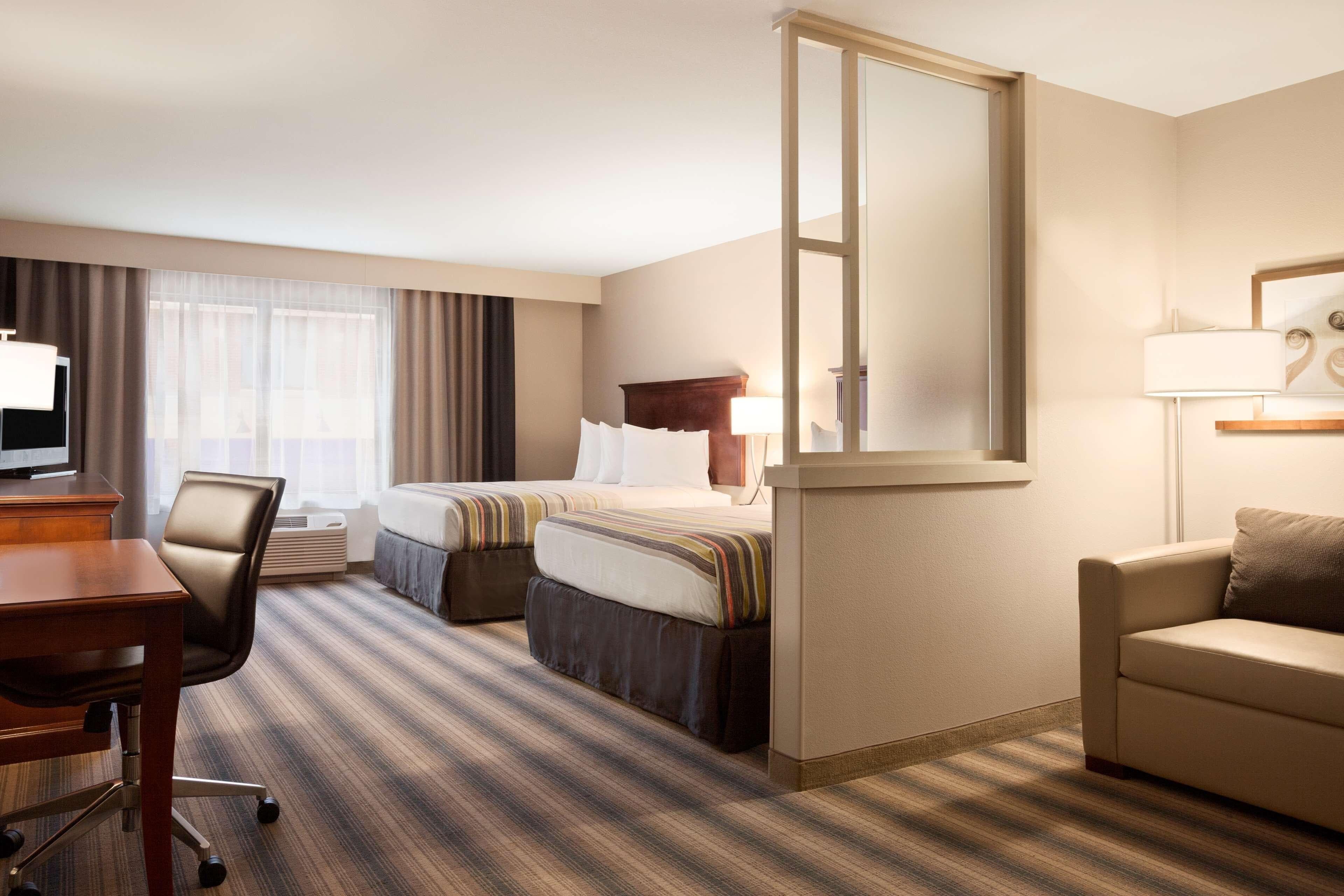 Country Inn & Suites by Radisson Roseville - St. Paul — 10