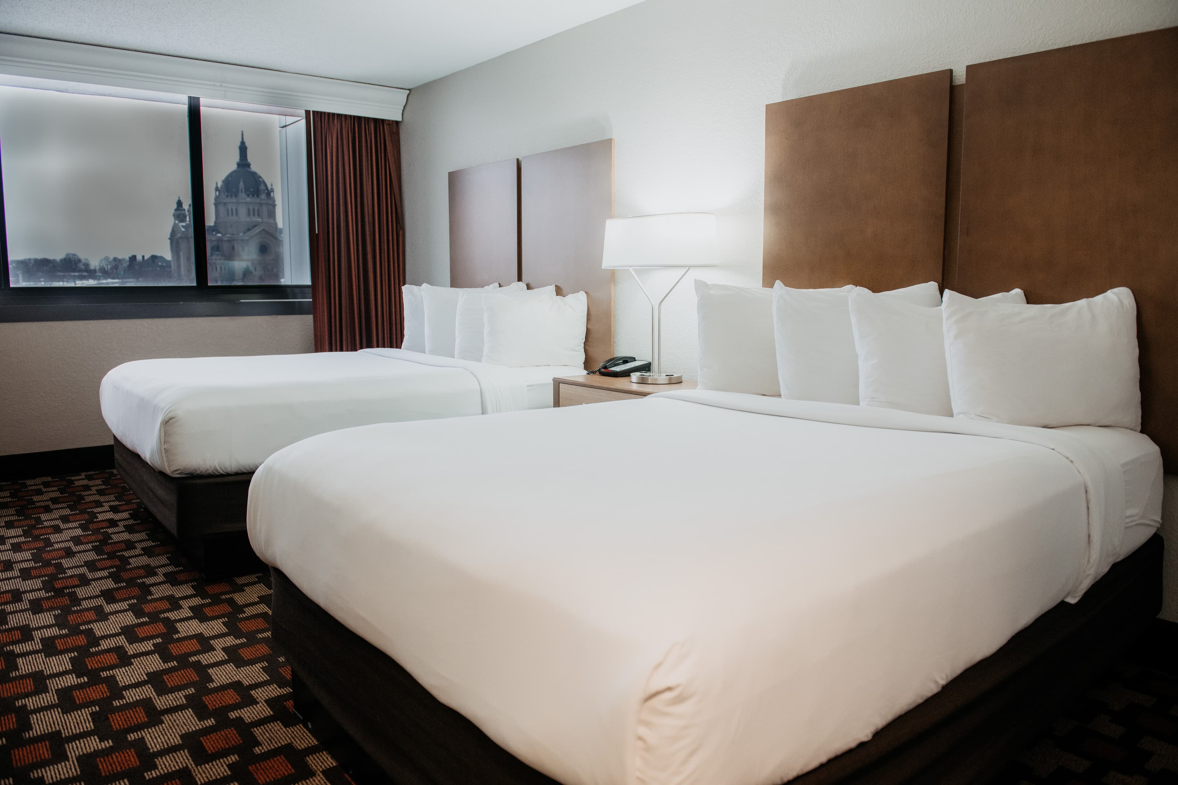 Radisson Hotel St. Paul Downtown - Image 1