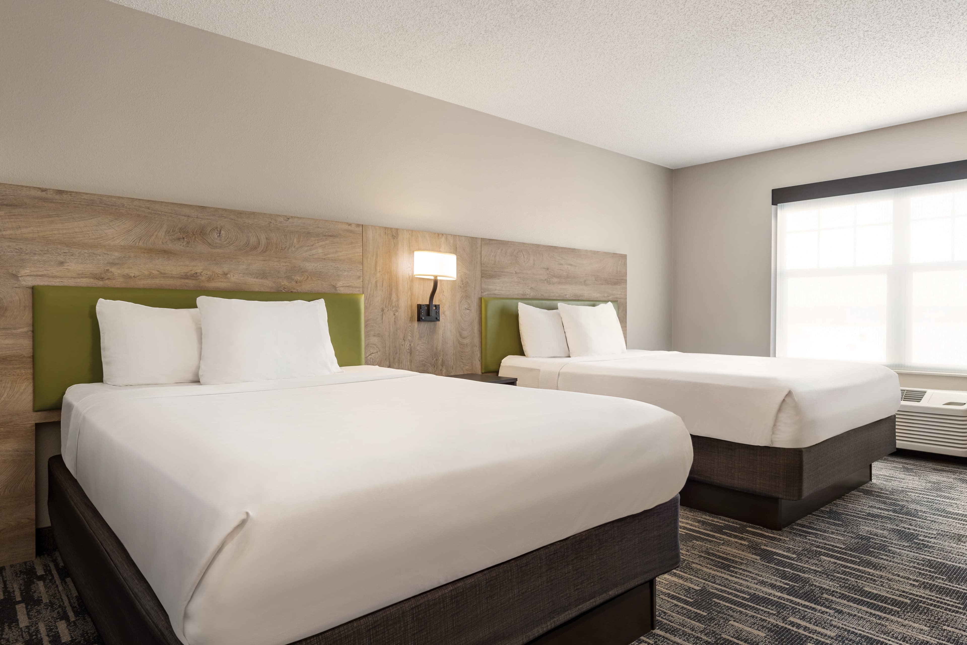 Country Inn & Suites by Radisson, St. Cloud East, MN — 47