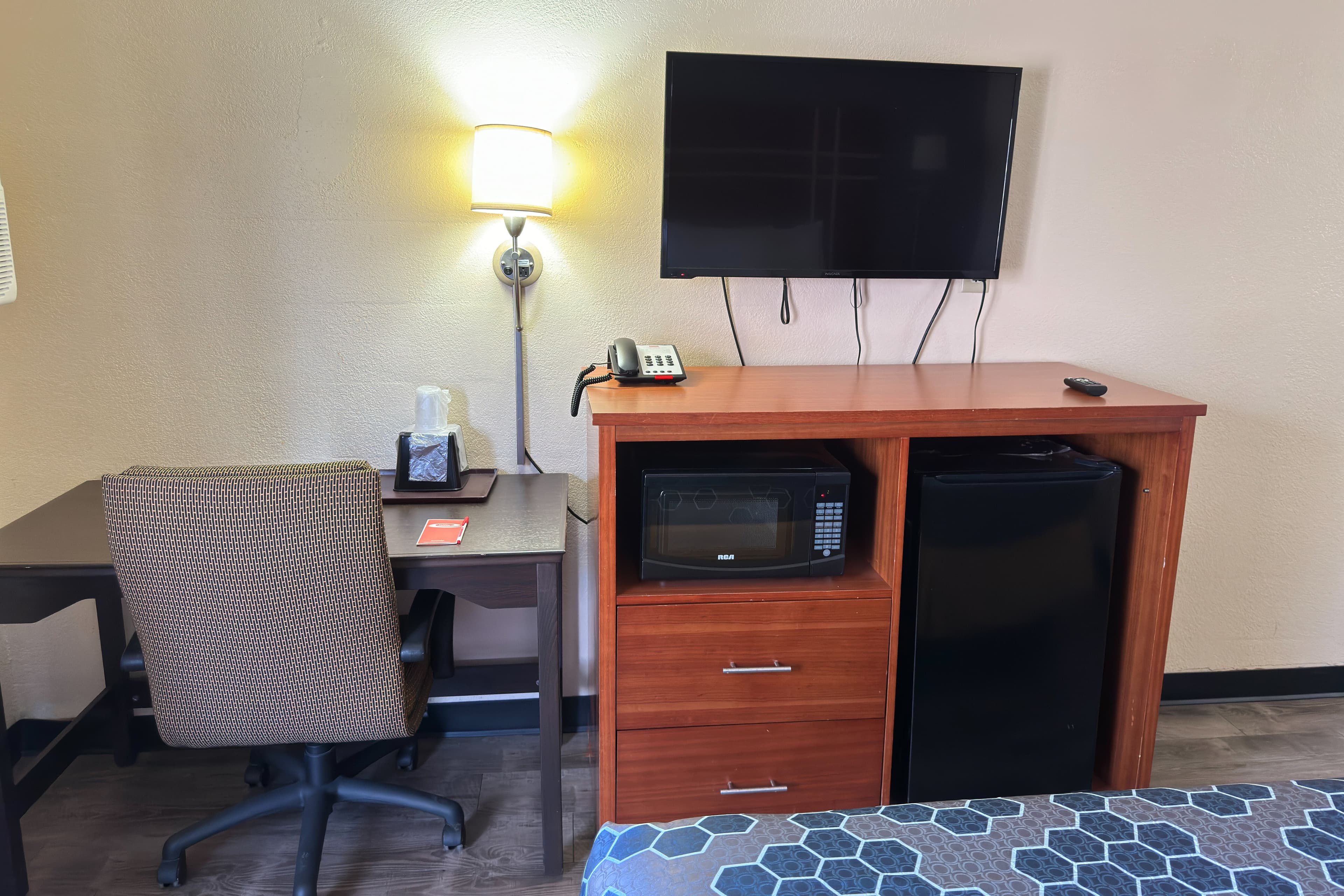 Econo Lodge Waite Park - St. Cloud — 11