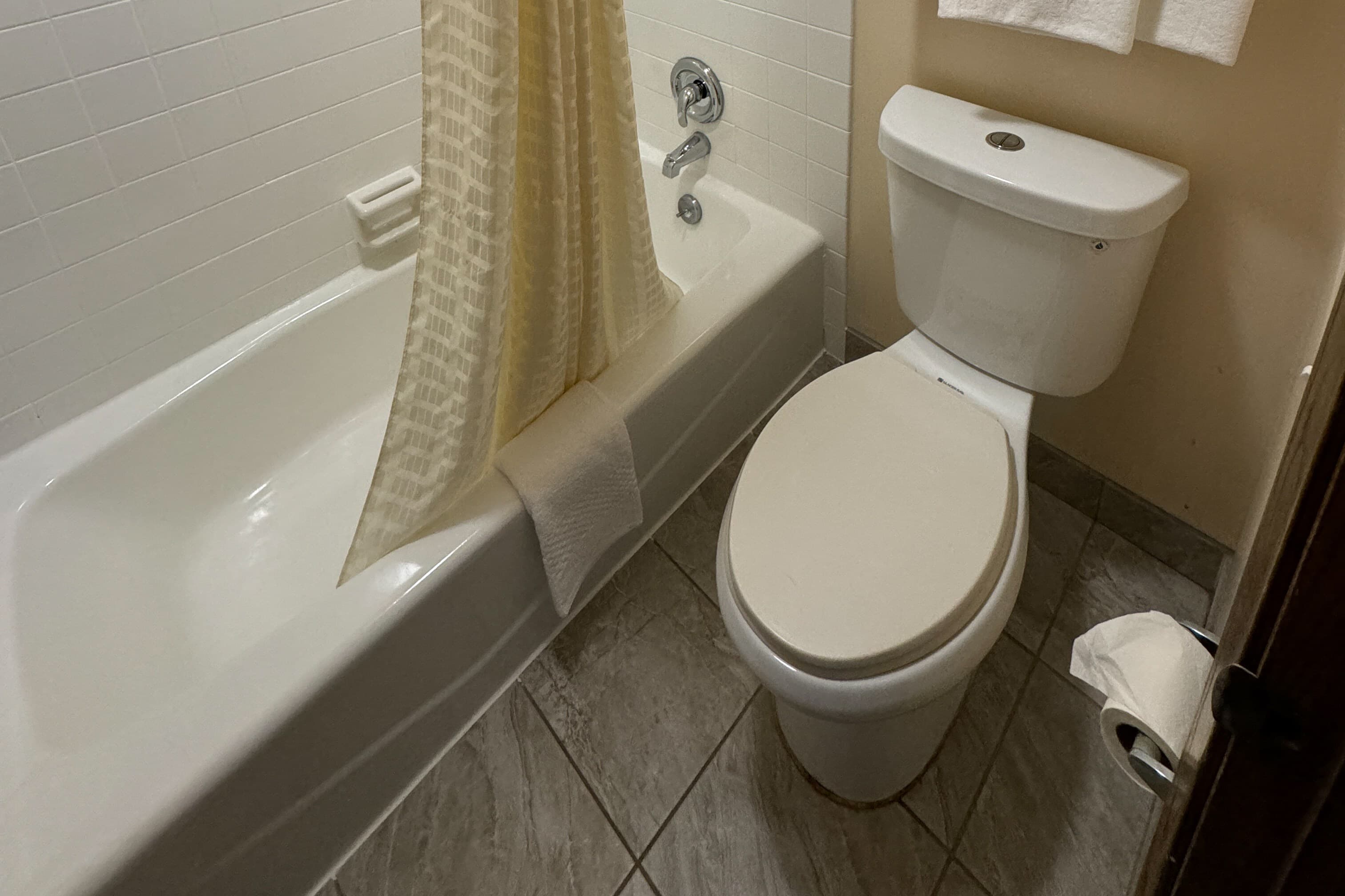 Econo Lodge Waite Park - St. Cloud — 24
