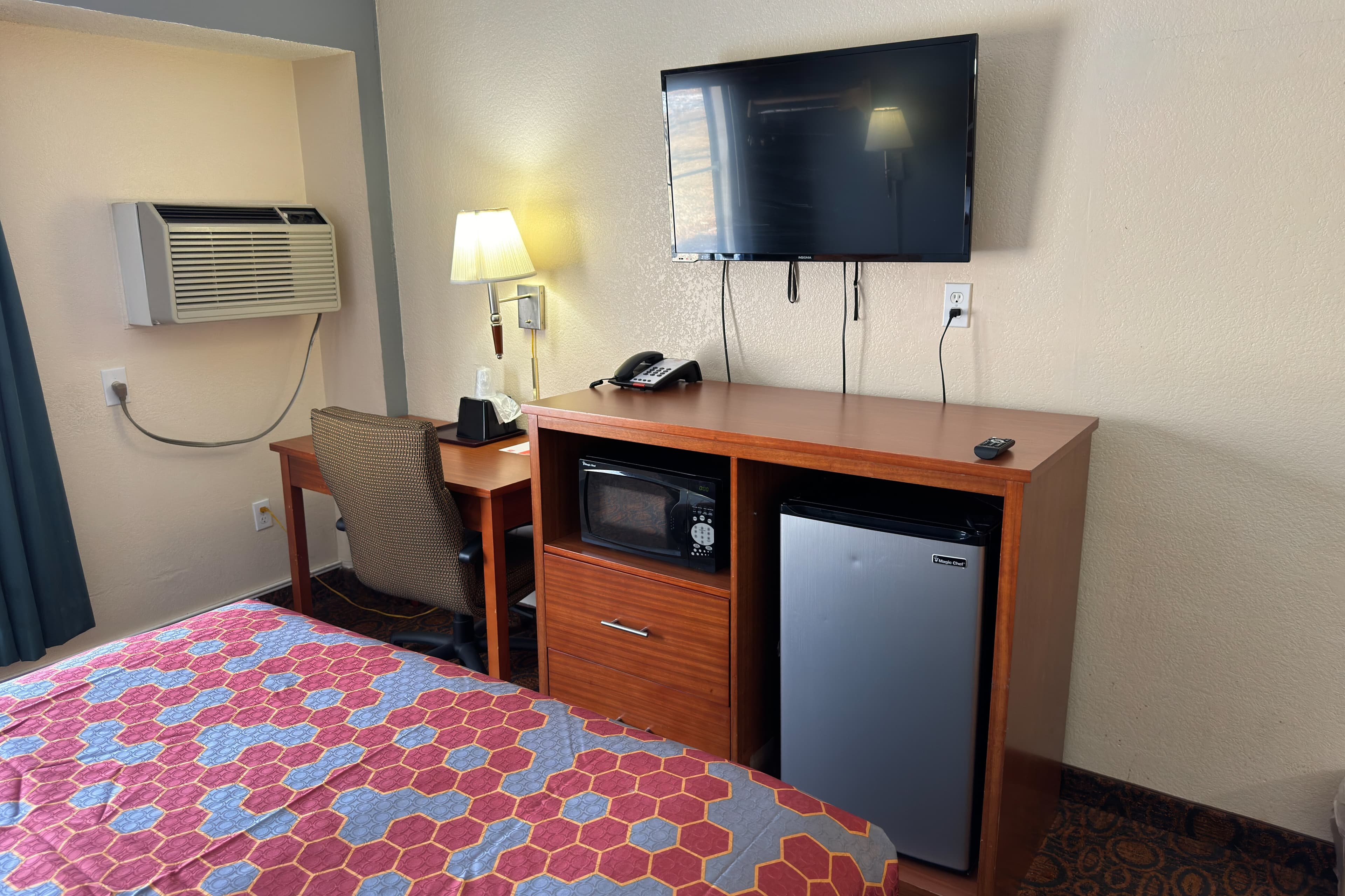 Econo Lodge Waite Park - St. Cloud — 16