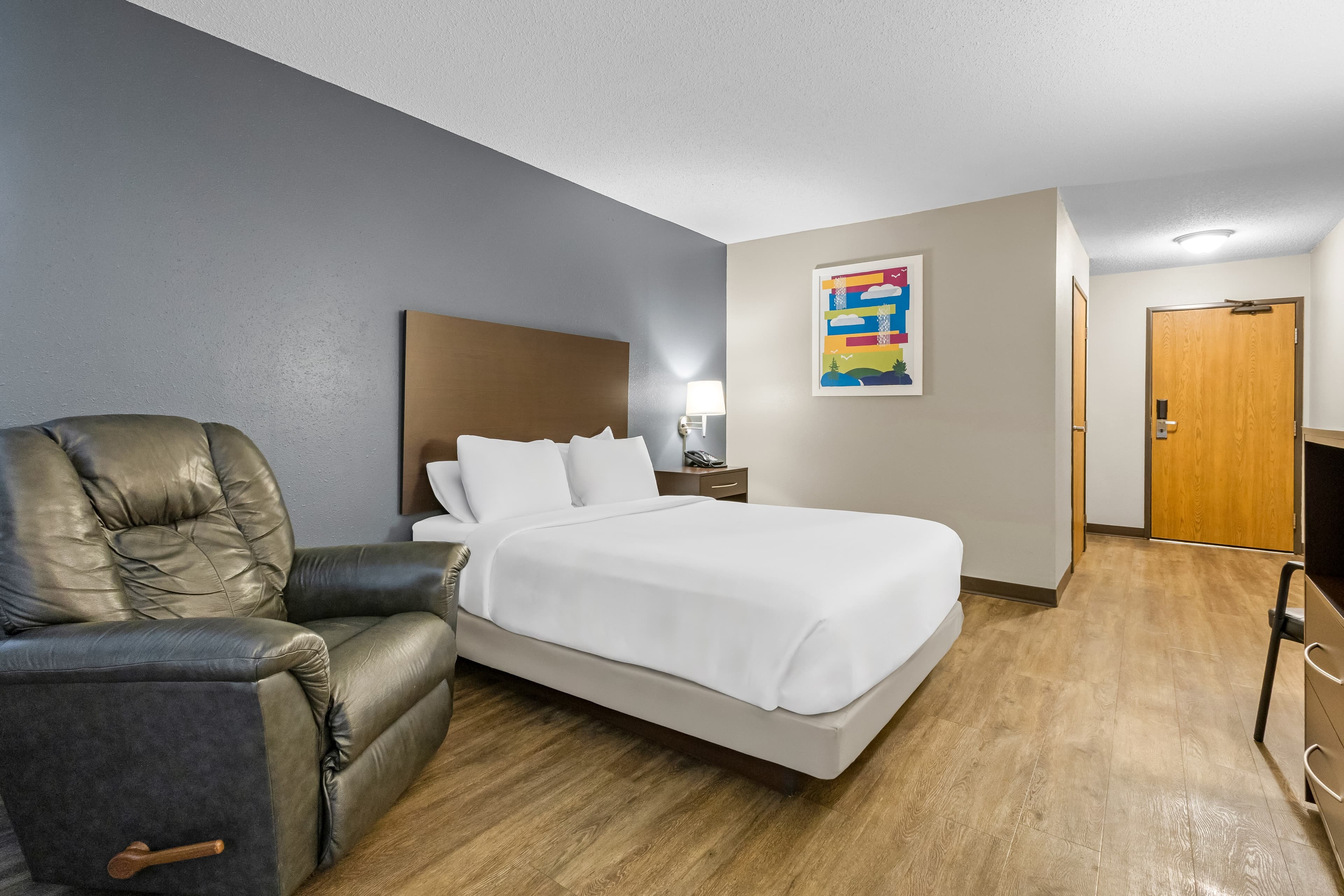 Park Inn by Radisson Ortonville - Image 4