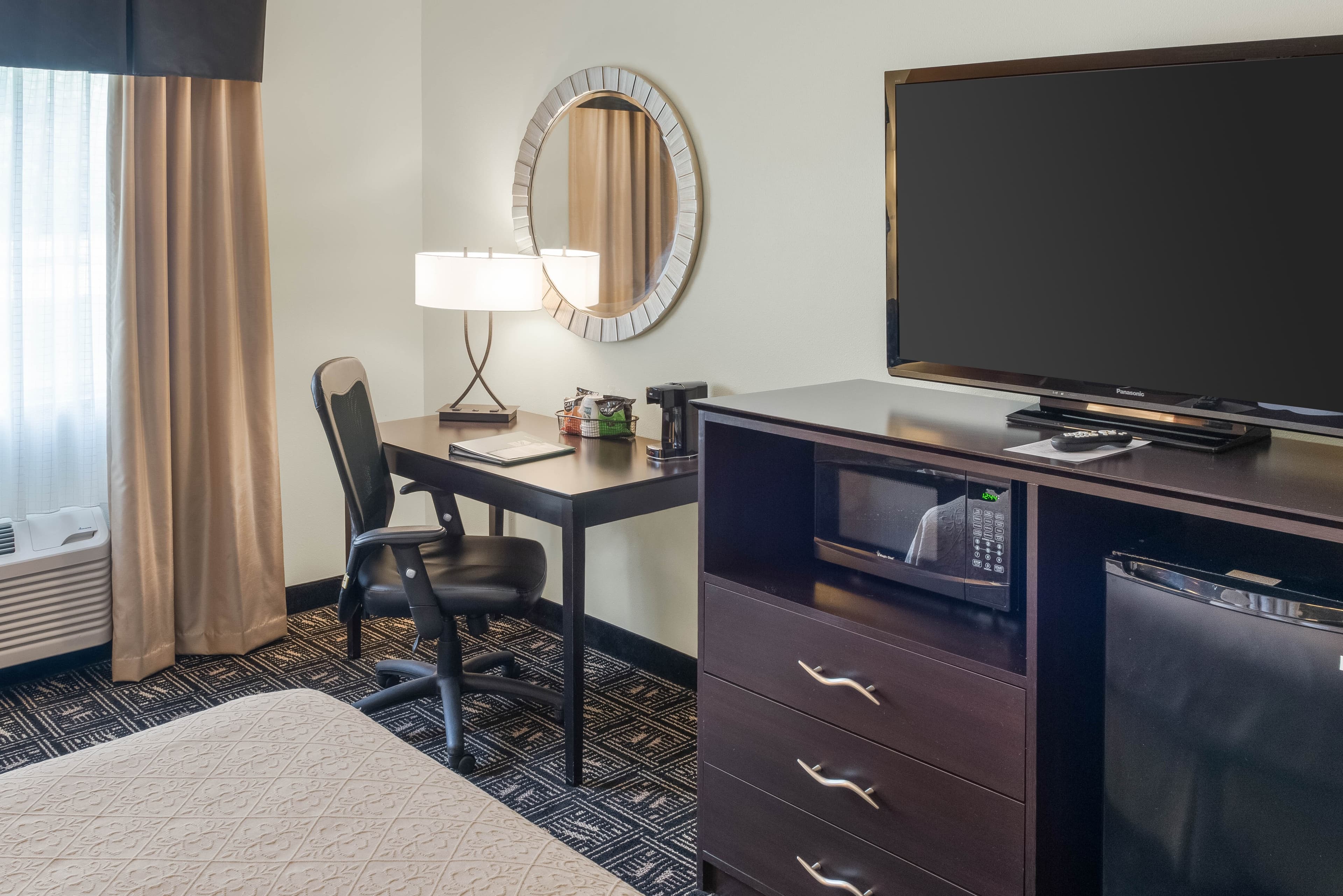 Quality Inn & Suites Mankato East - Image 4