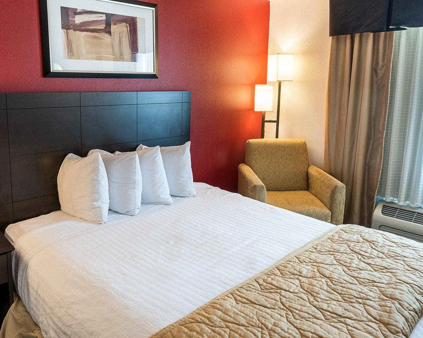 Quality Inn Brooklyn Center - Image 2