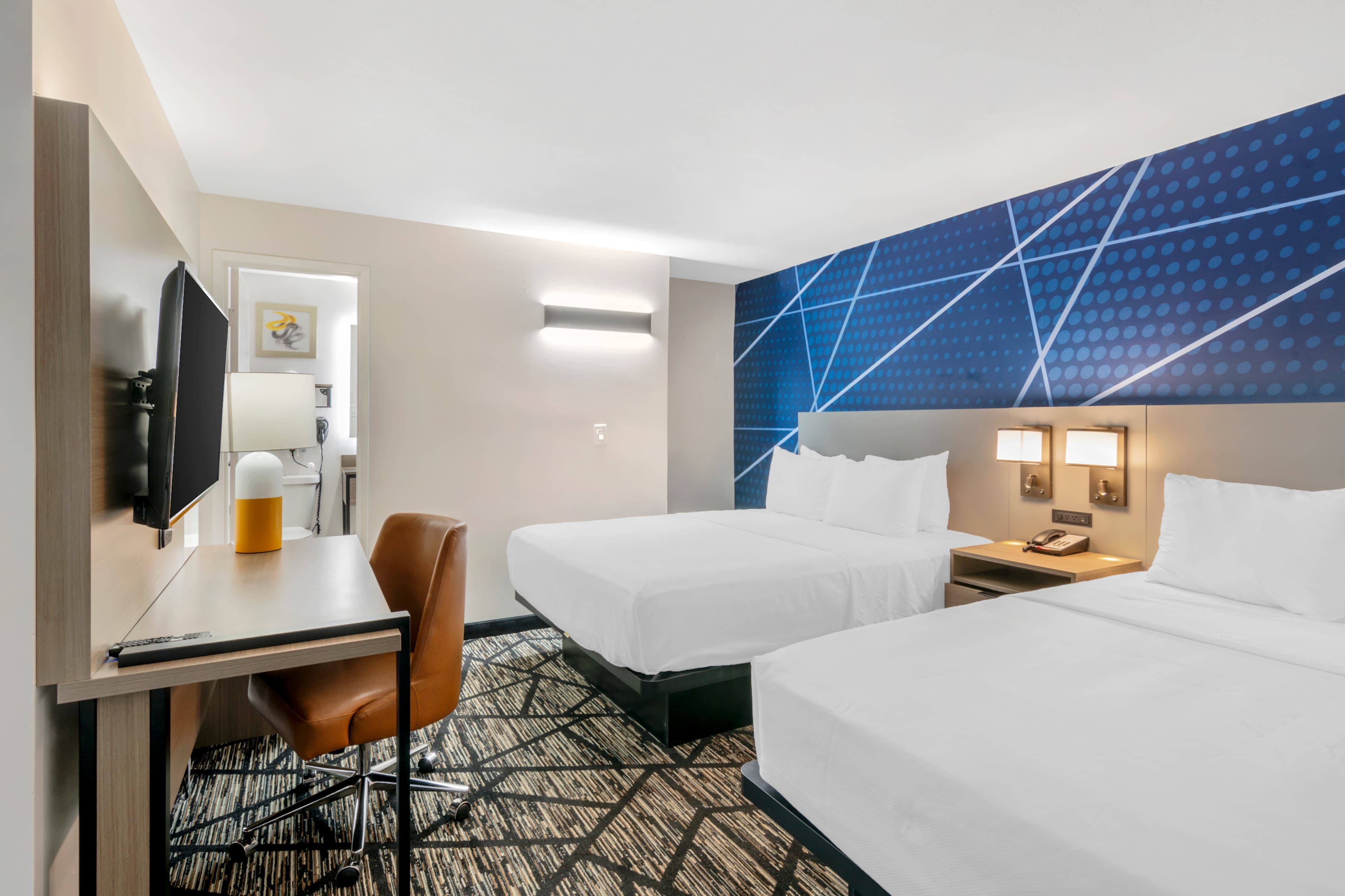 Comfort Inn Kansas City Midtown — 35