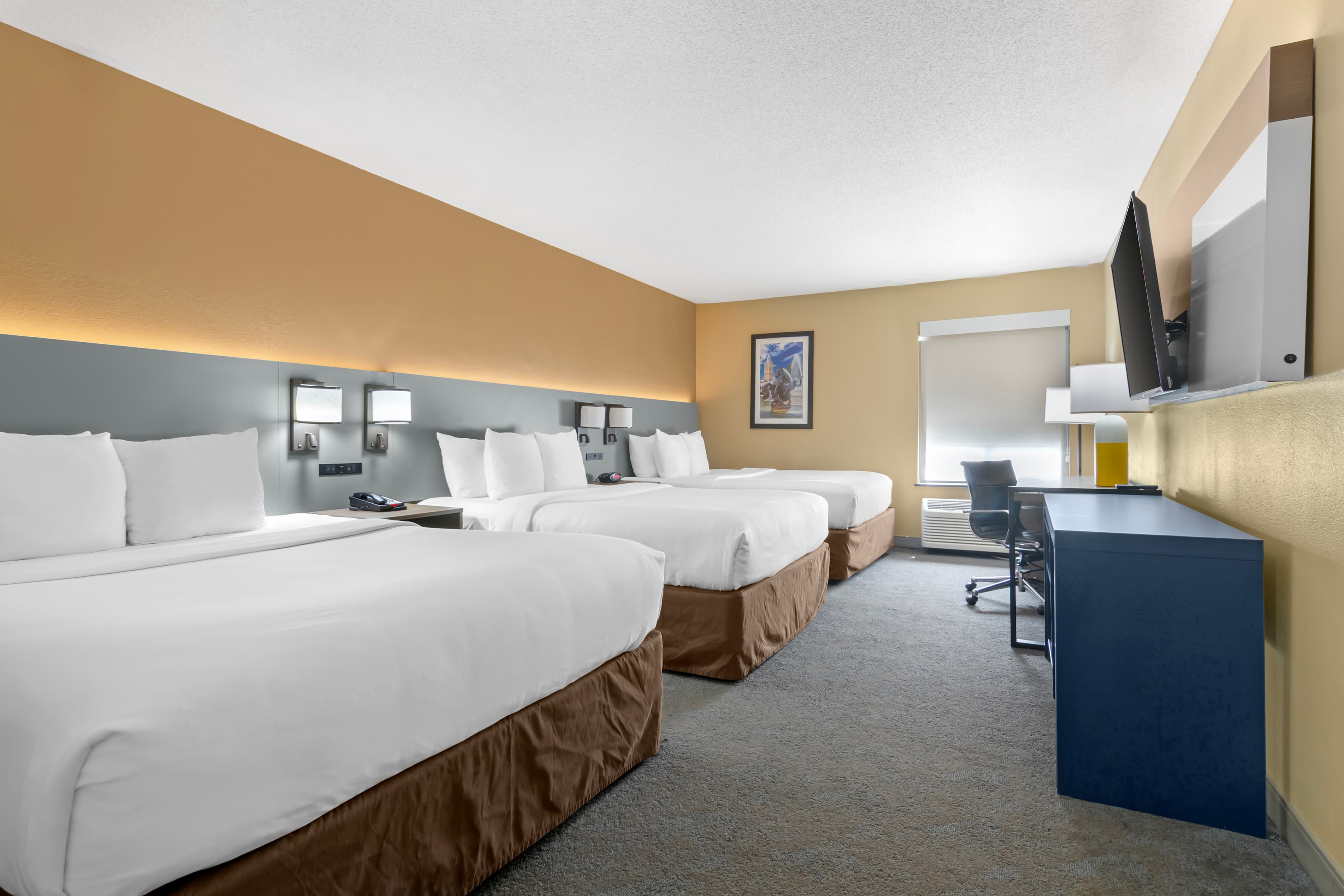 Comfort Inn & Suites Kansas City - Northeast — 15