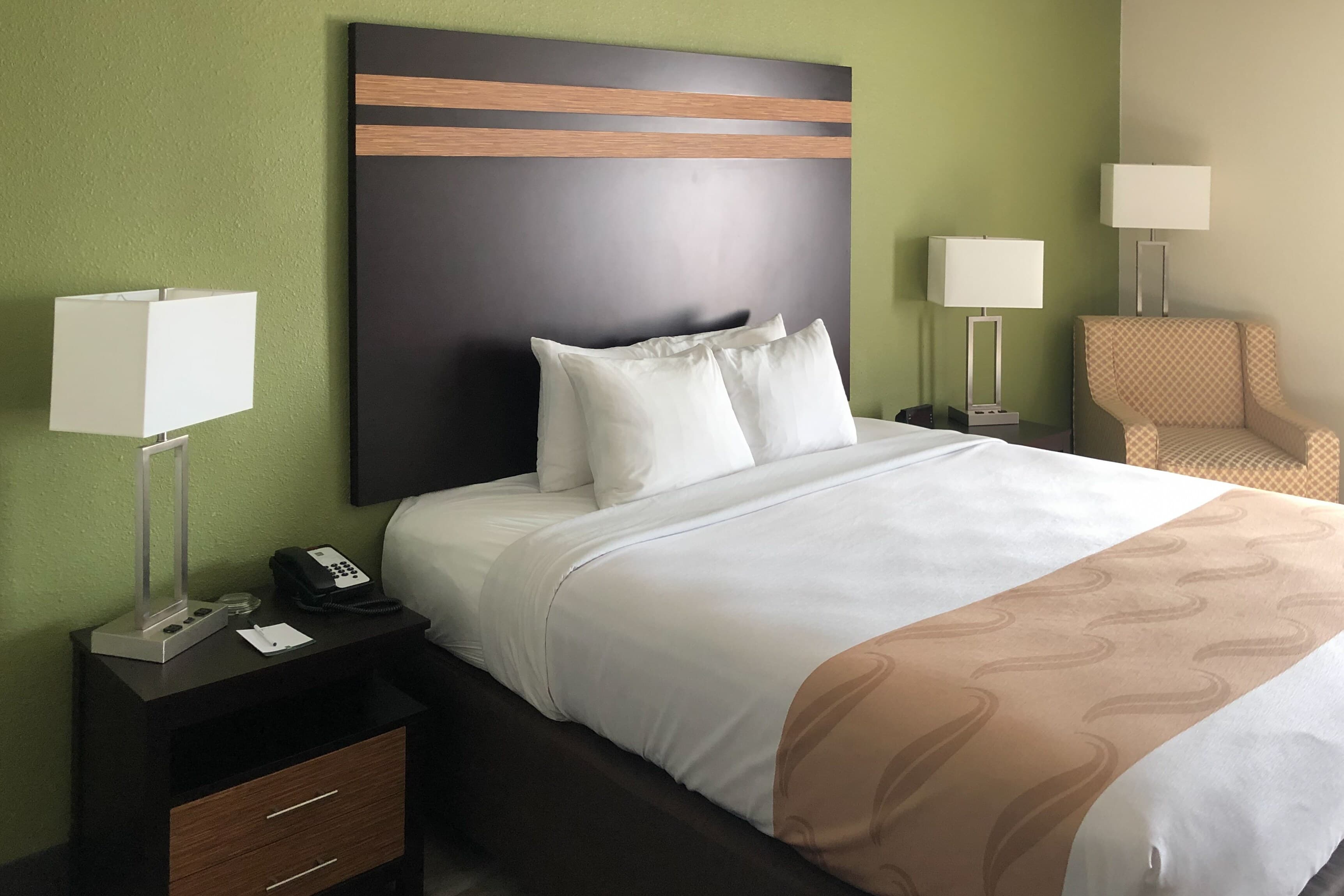 Quality Inn & Suites Mount Vernon - Image 2