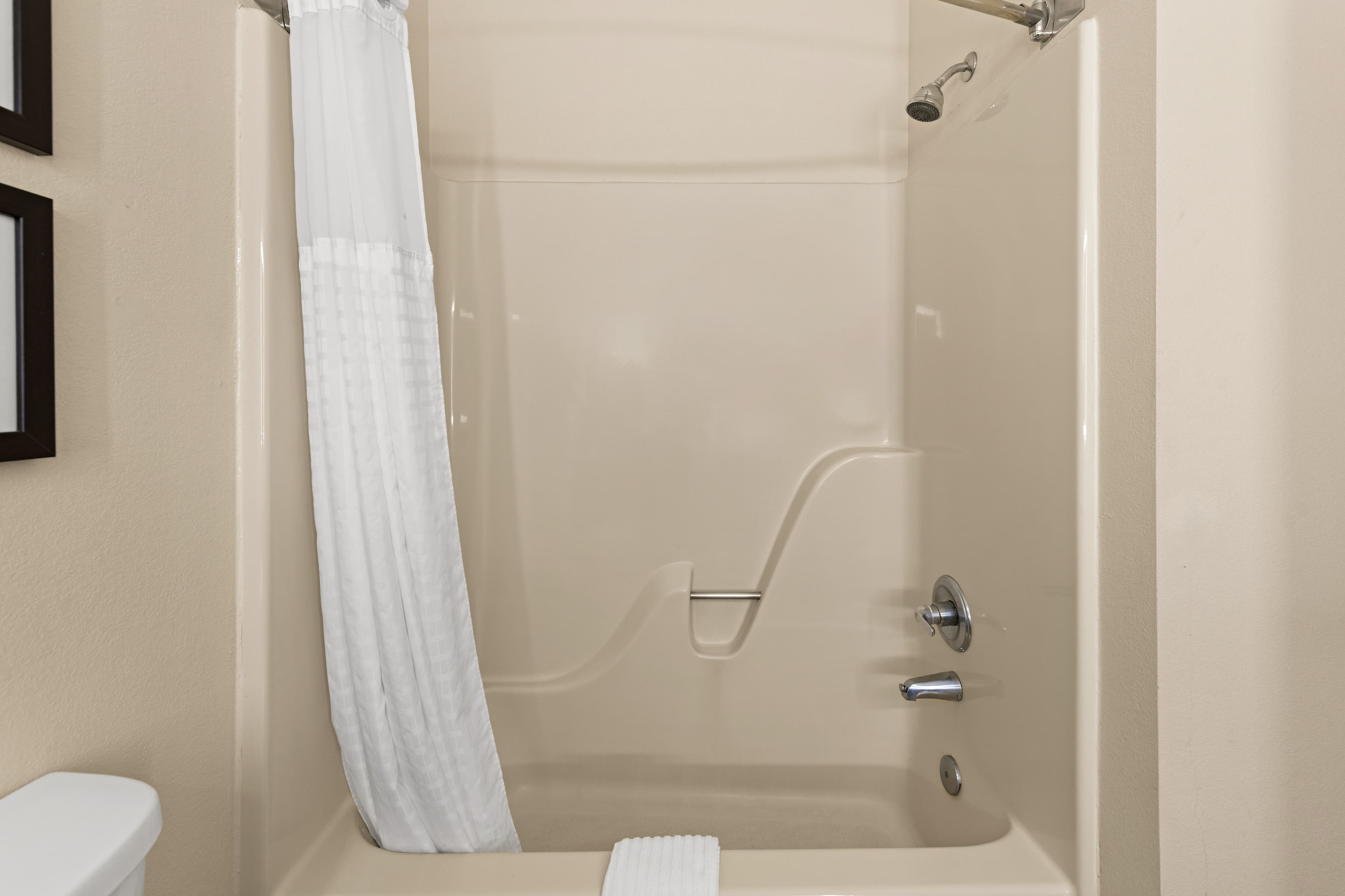 Comfort Suites Kansas City-Liberty — 14