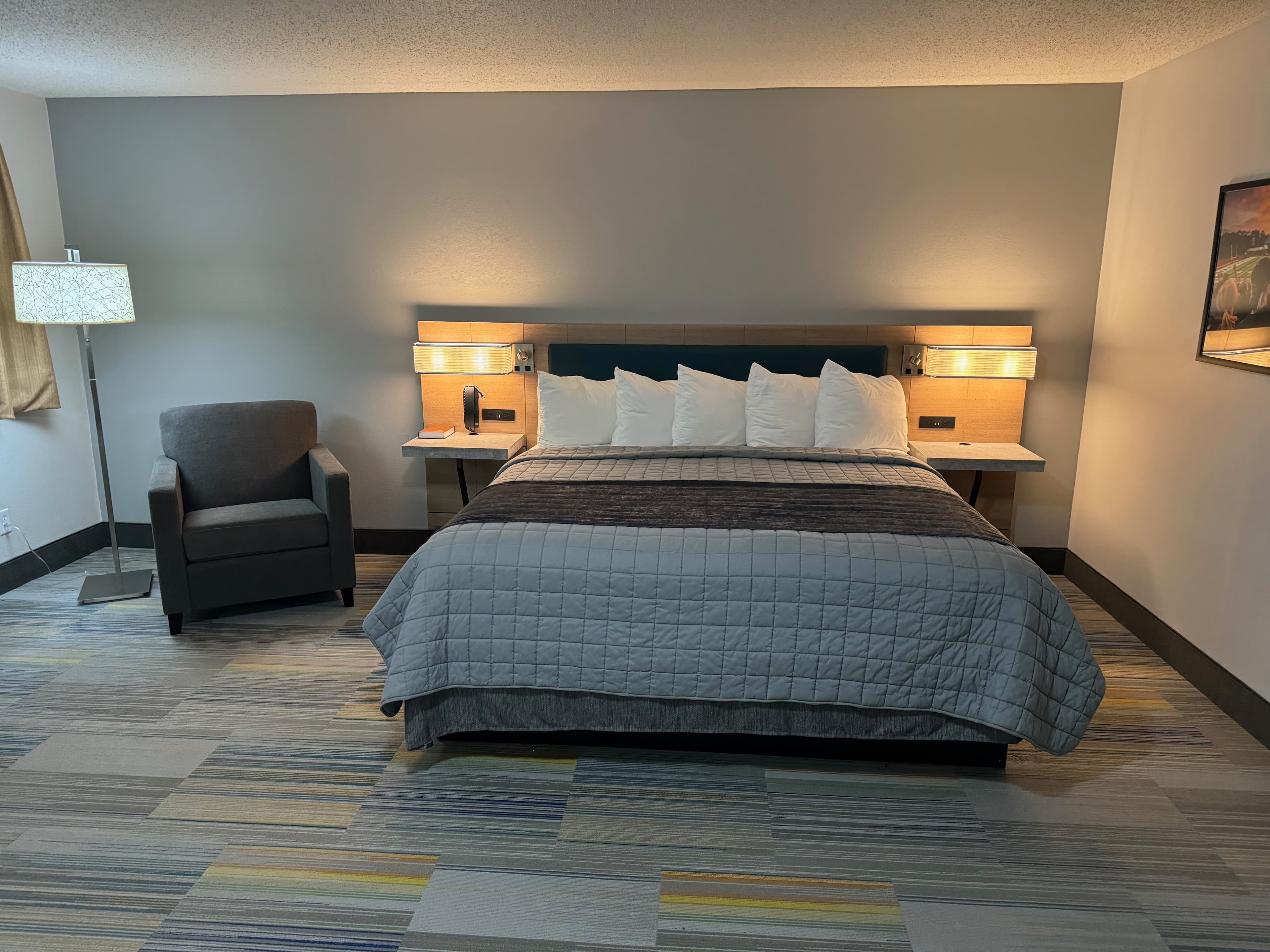 Park Inn by Radisson Maryville — 6