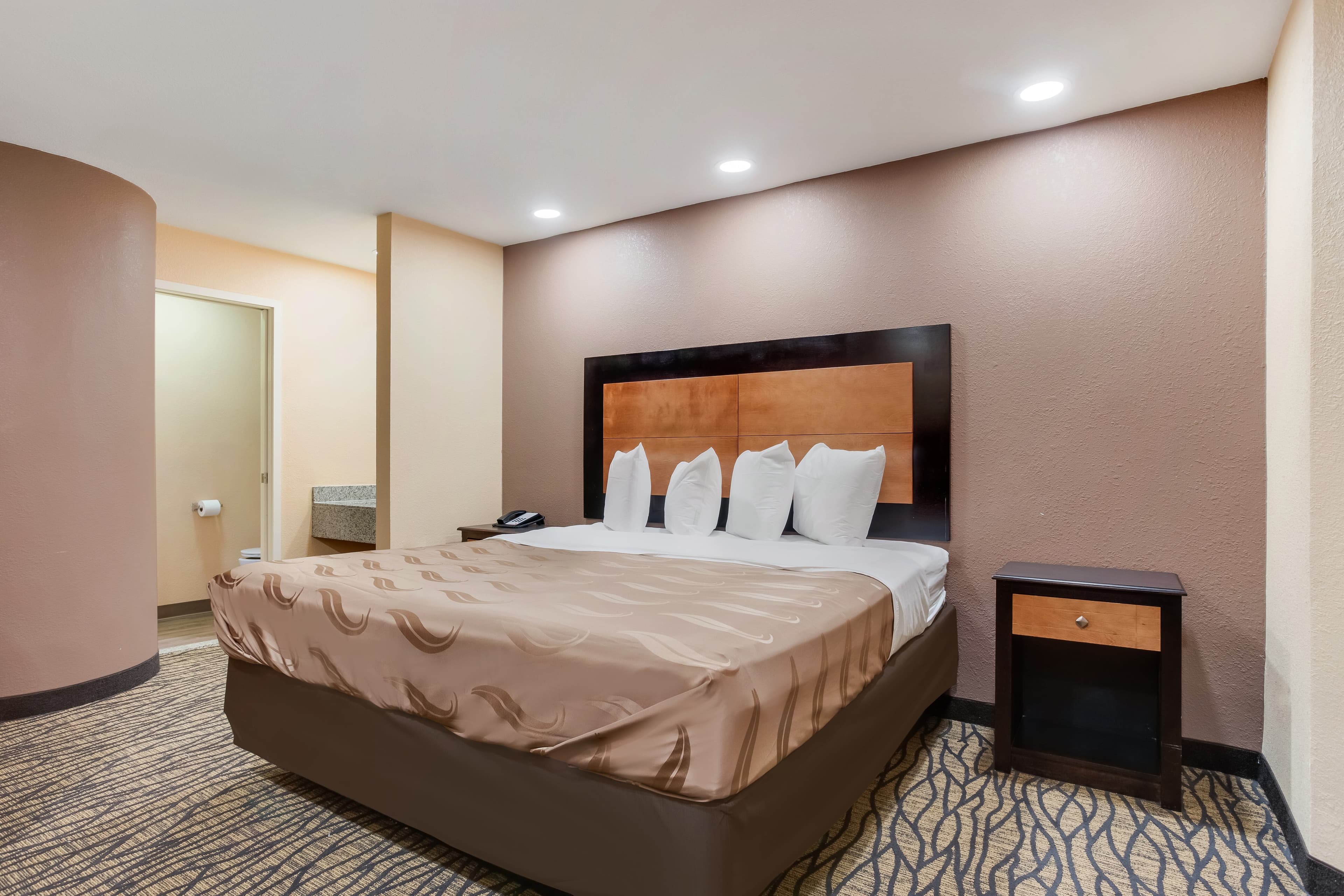 Quality Inn Lees Summit - Kansas City — 12