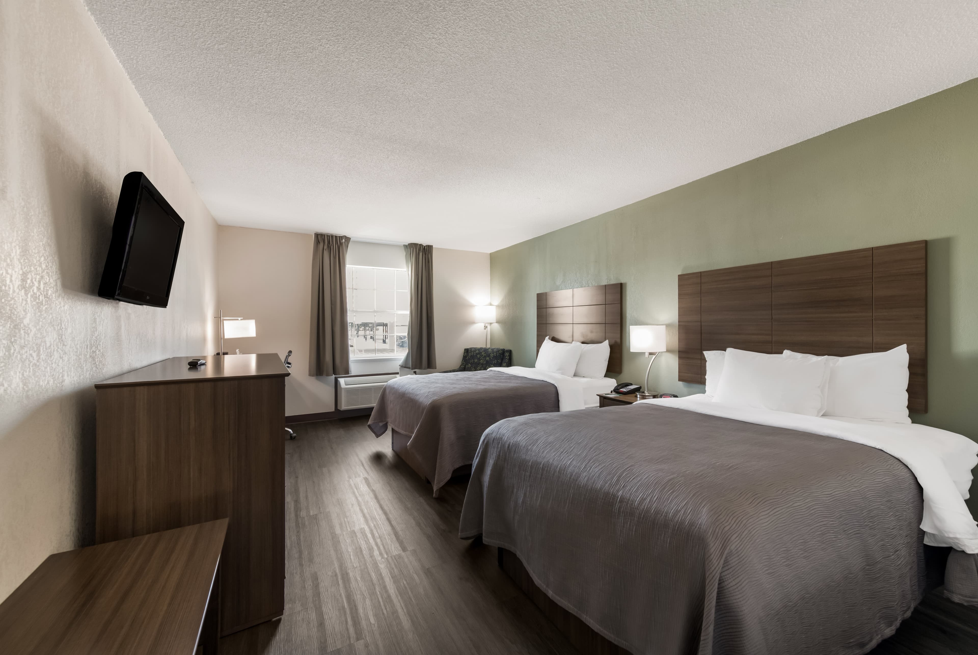 Quality Inn Saint Louis Airport - Image 4