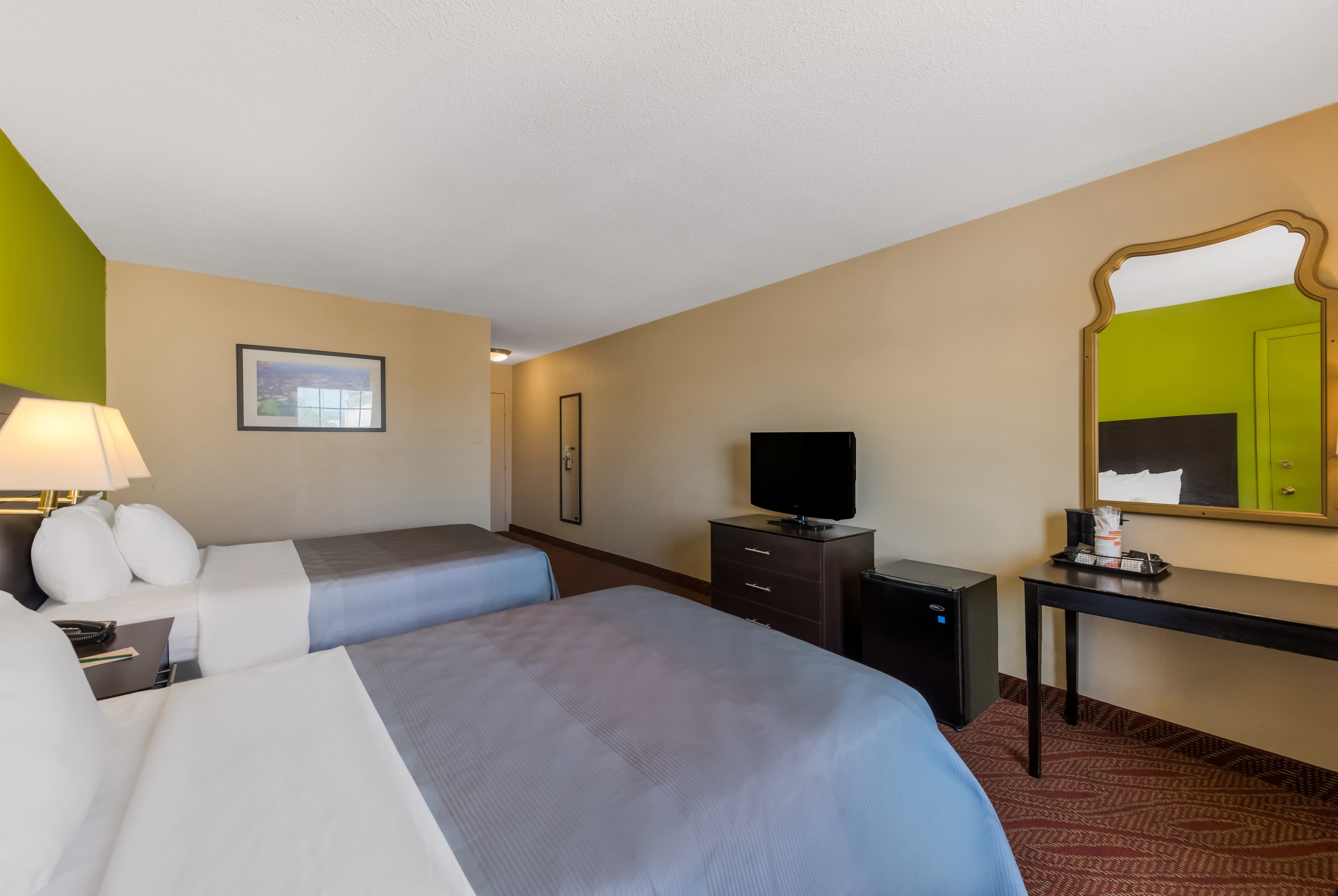 Quality Inn Saint Louis Airport — 12
