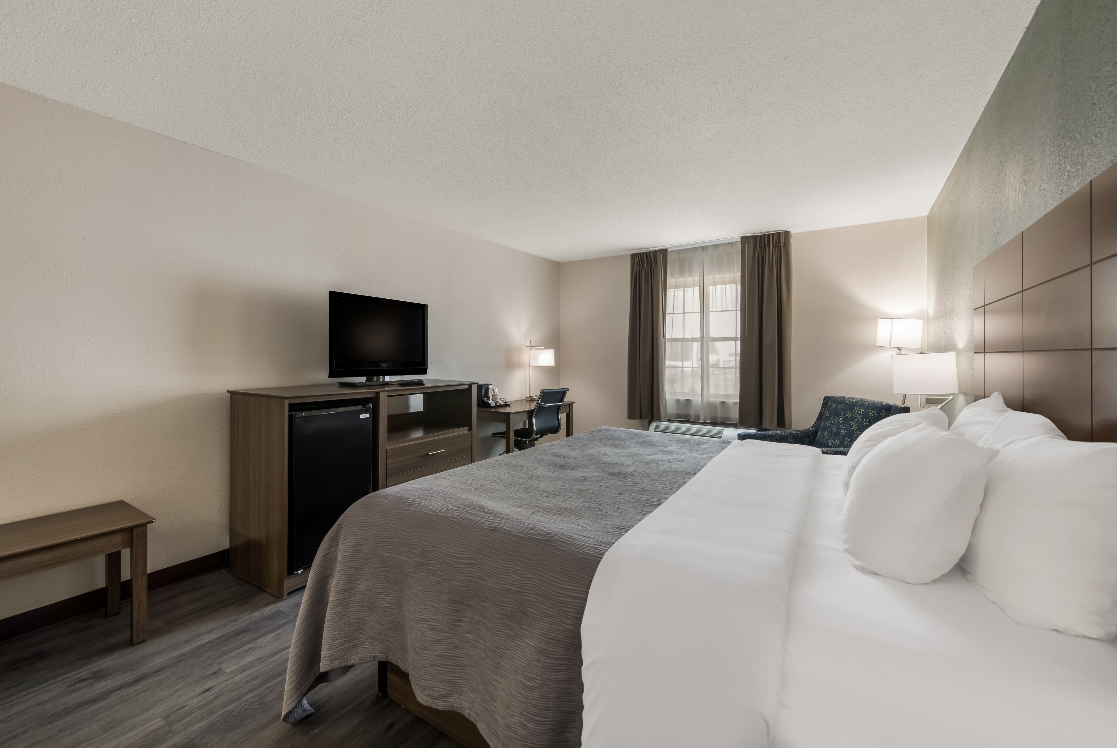 Quality Inn Saint Louis Airport — 8
