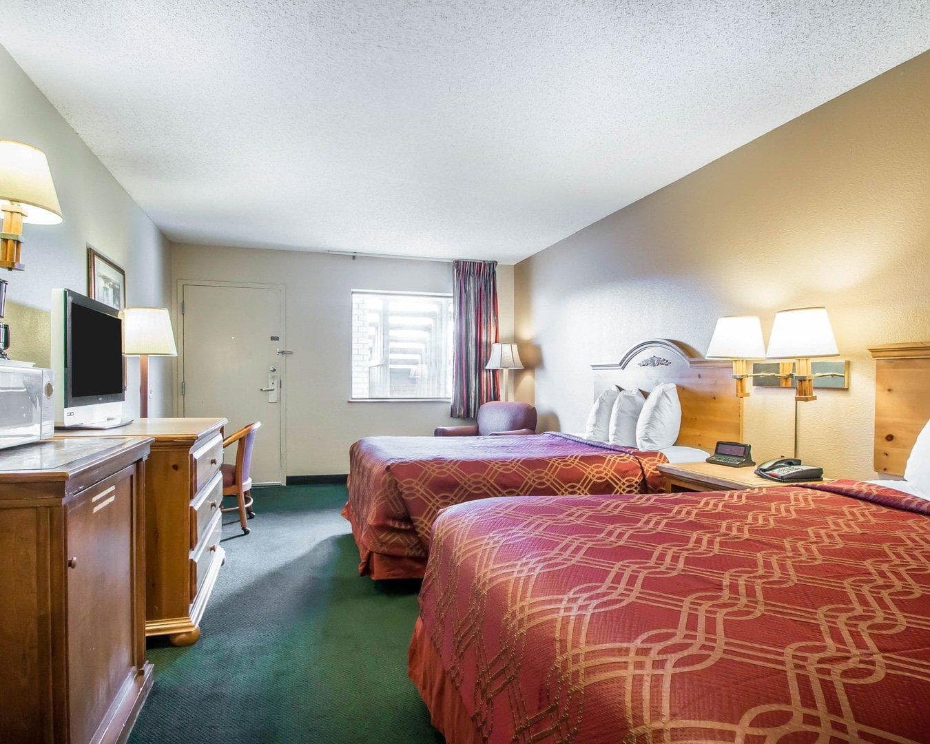 Econo Lodge Springfield I-44 - Image 5