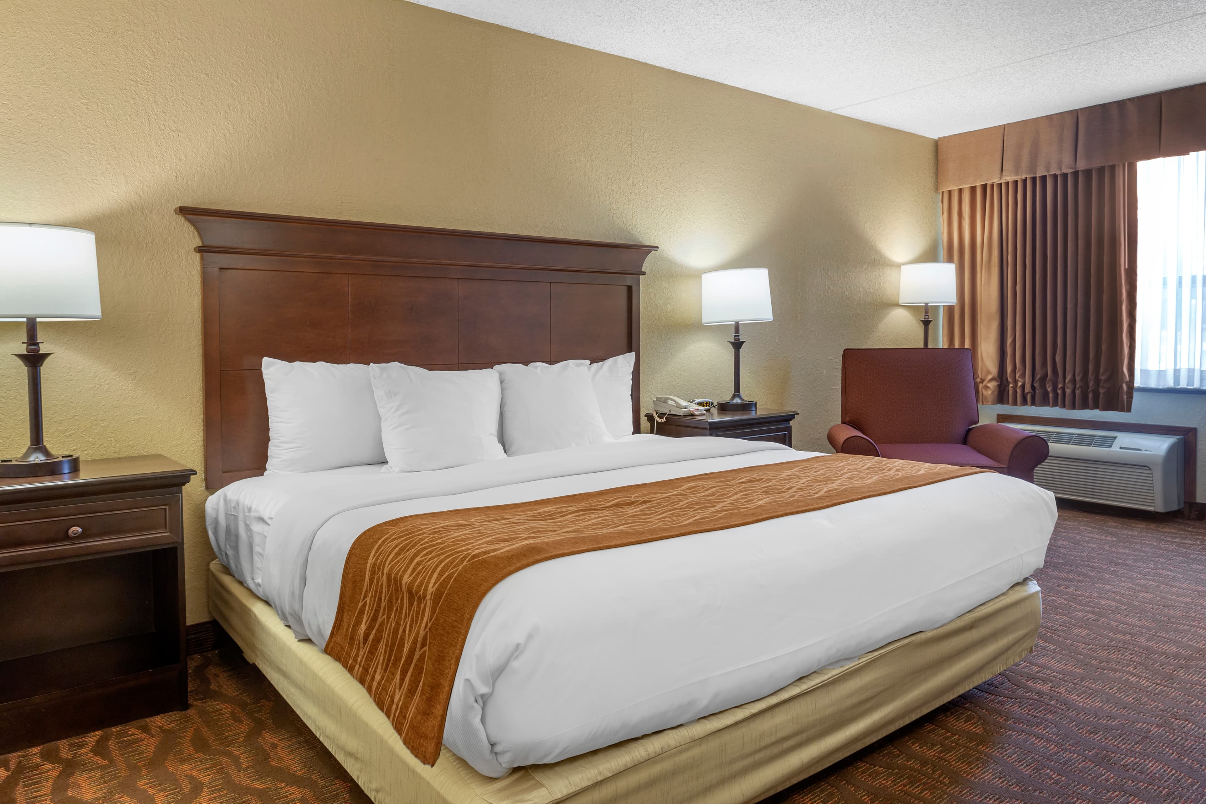 Comfort Inn at Thousand Hills — 20