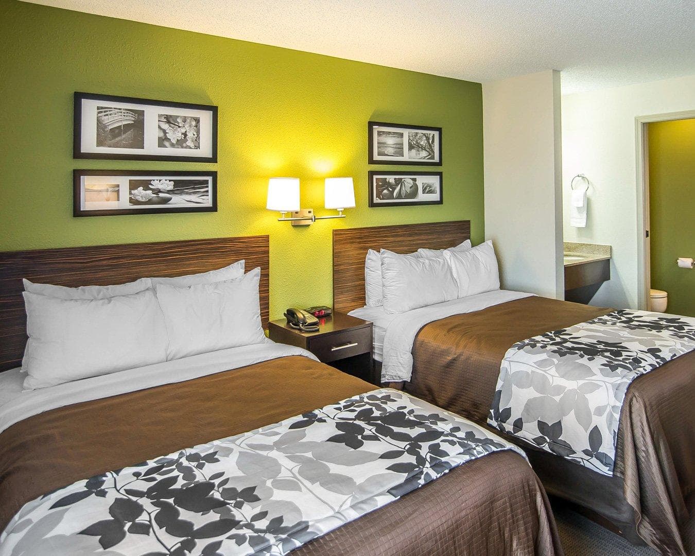 Sleep Inn South Joplin - Image 5