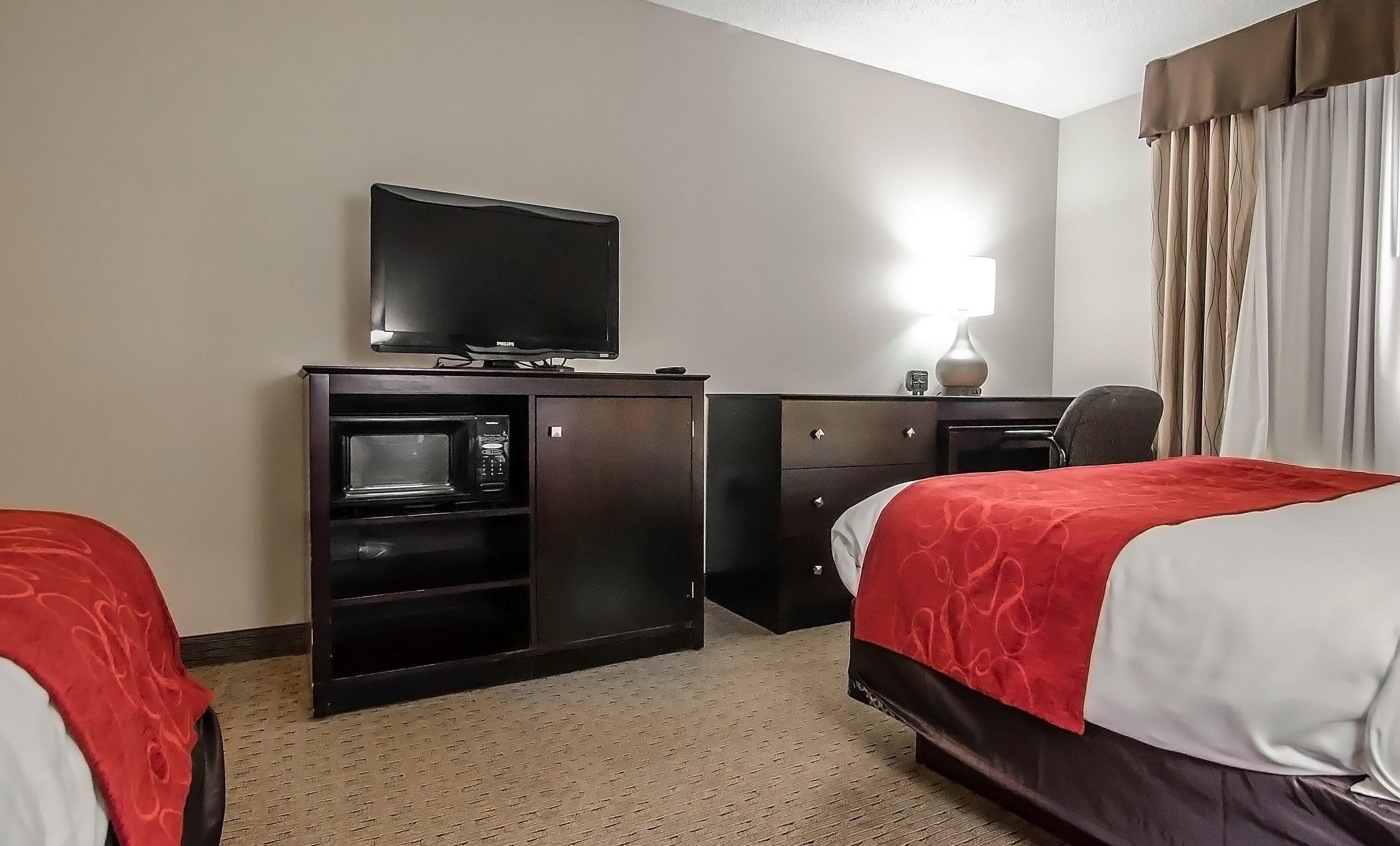Quality Suites St. Joseph — 8