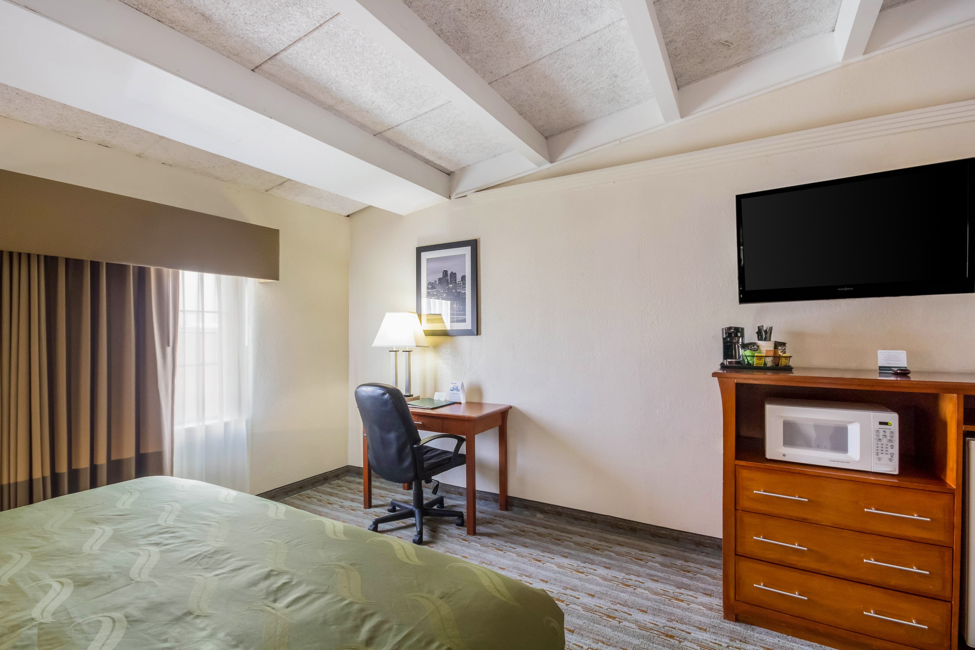 Quality Inn & Suites Kansas City - Independence I-70 East — 17